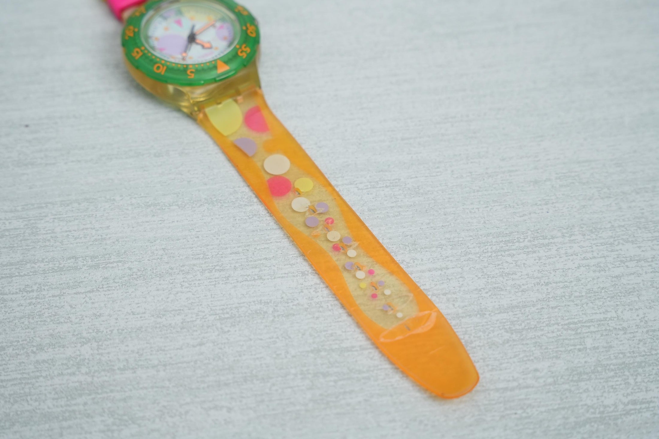Swatch Scuba "Sea Grapes" SDK105 – Kleurvol Vintage Duikhorloge, 1992