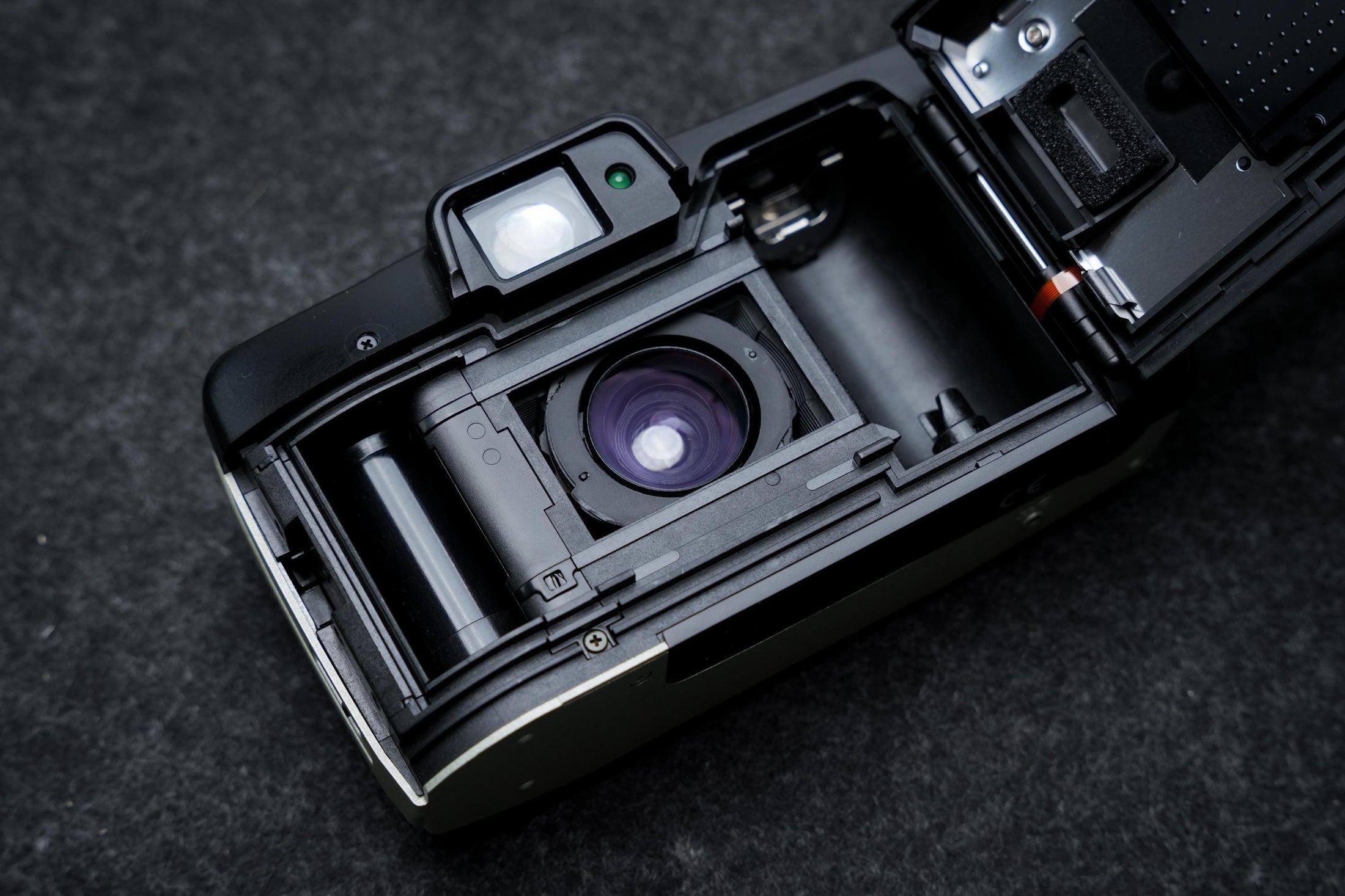 Canon Prima Zoom Shot + gratis 35mm film – 35mm point-and-shoot camera – 1995 – nieuw in doos, old stock