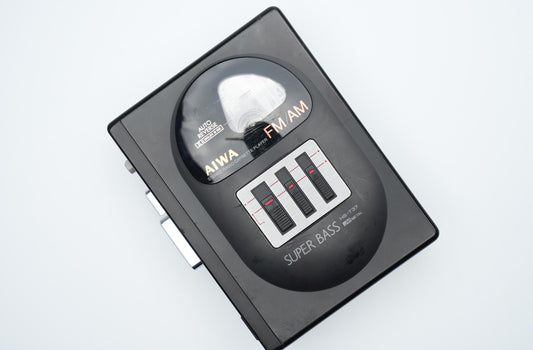 Aiwa HS-T37 Walkman met FM/AM Tuner – Super Bass, Dolby B en Auto Reverse
