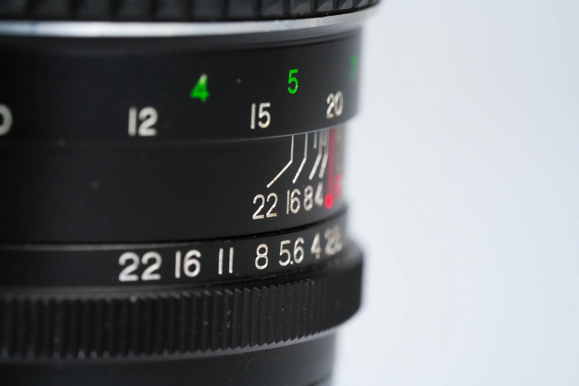 Pentor 135mm f/2.8 – Klassieke Telelens met M42 Mount