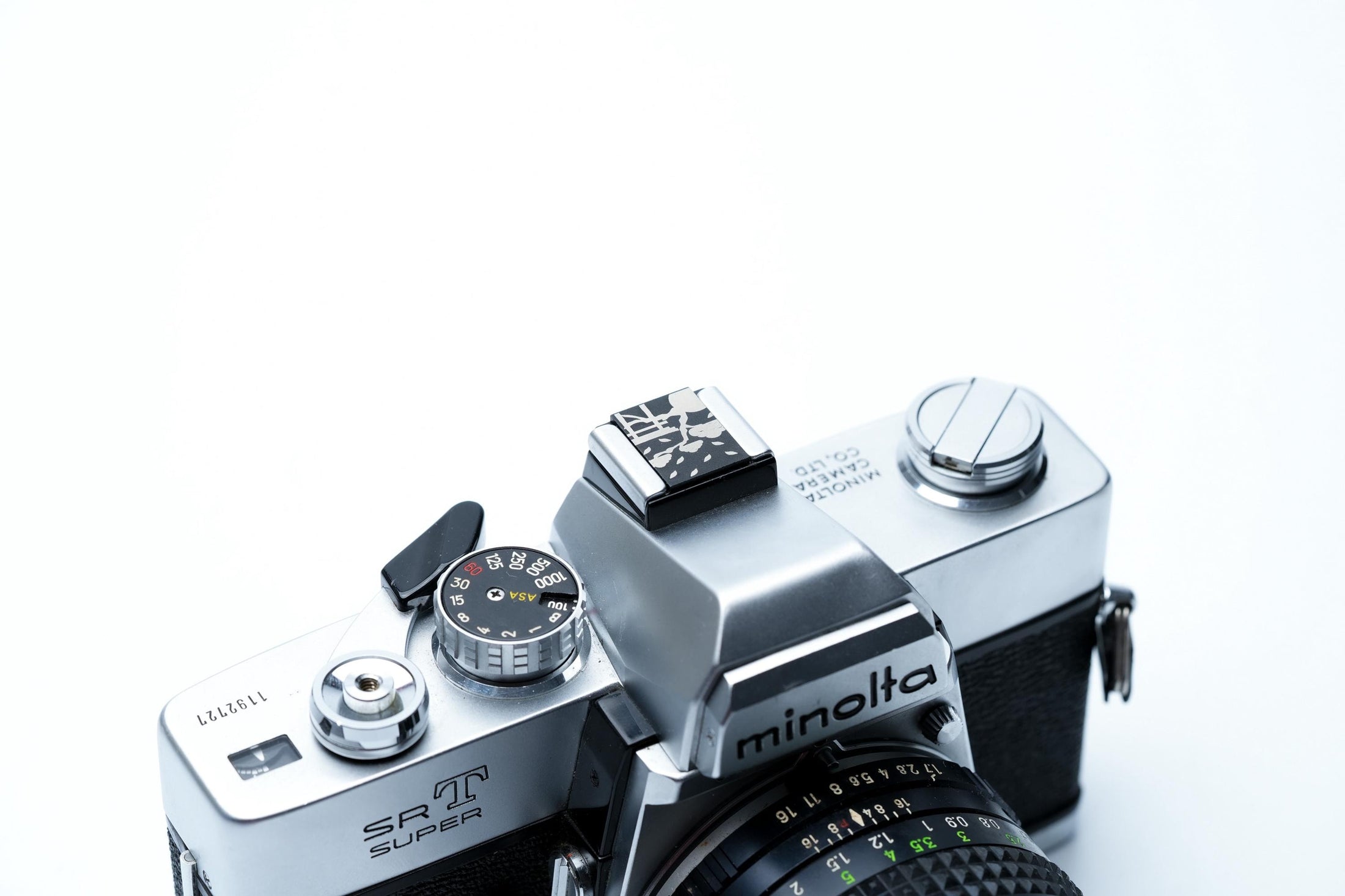 Aki no Kitsune flitsschoendeksel – Japans design – gelaserd aluminium – zwart gecoat