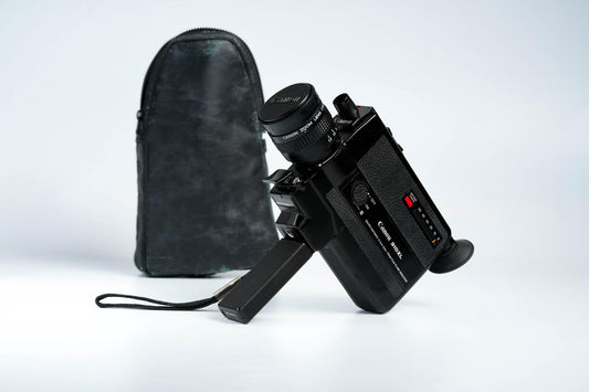 Canon 310XL Super 8 Camera – Lichtsterk f/1.0 Objectief – Volledig Werkend
