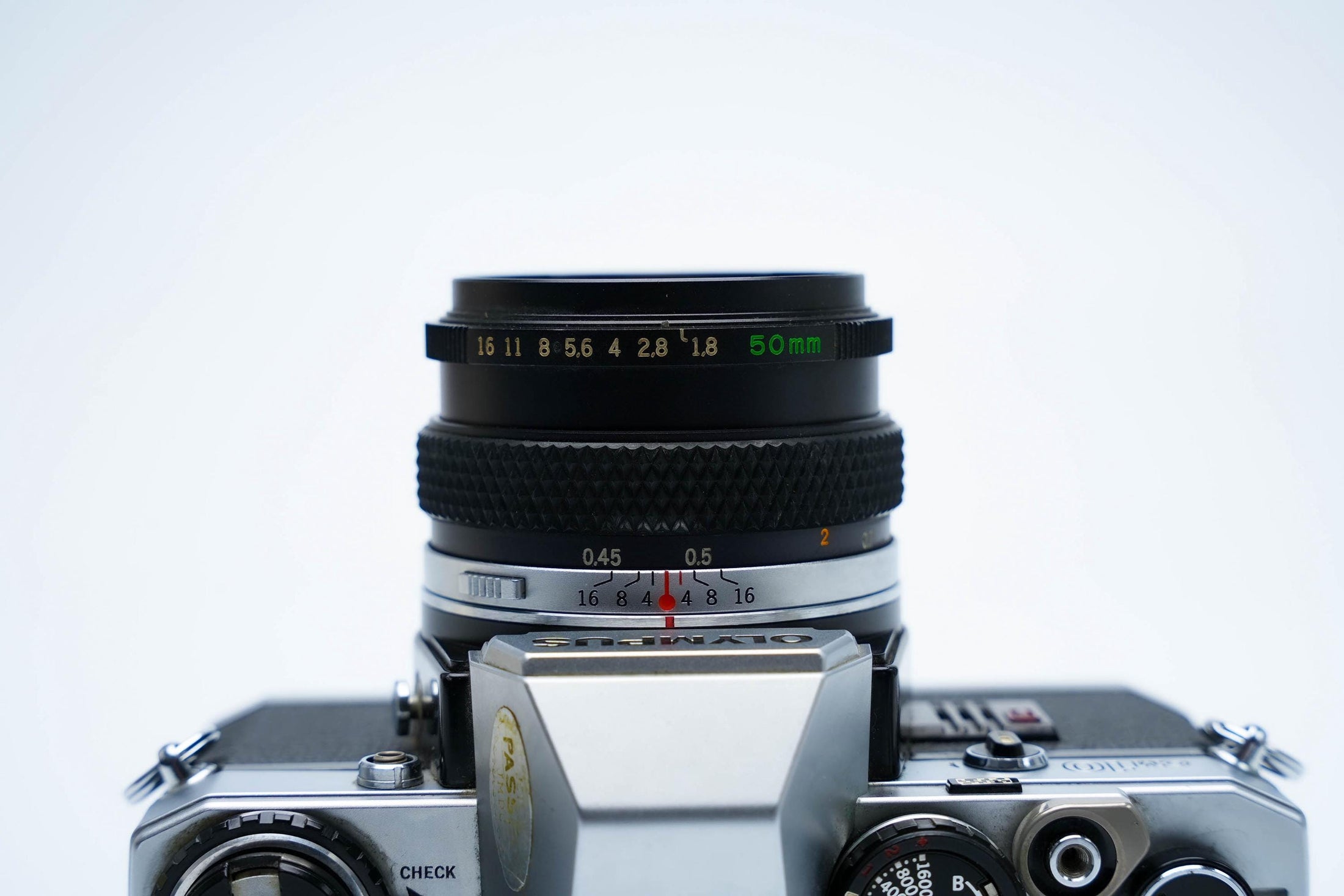 Olympus OM-10 – Zuiko 50mm f/1.8 + Gratis Kodak Gold 35mm Film