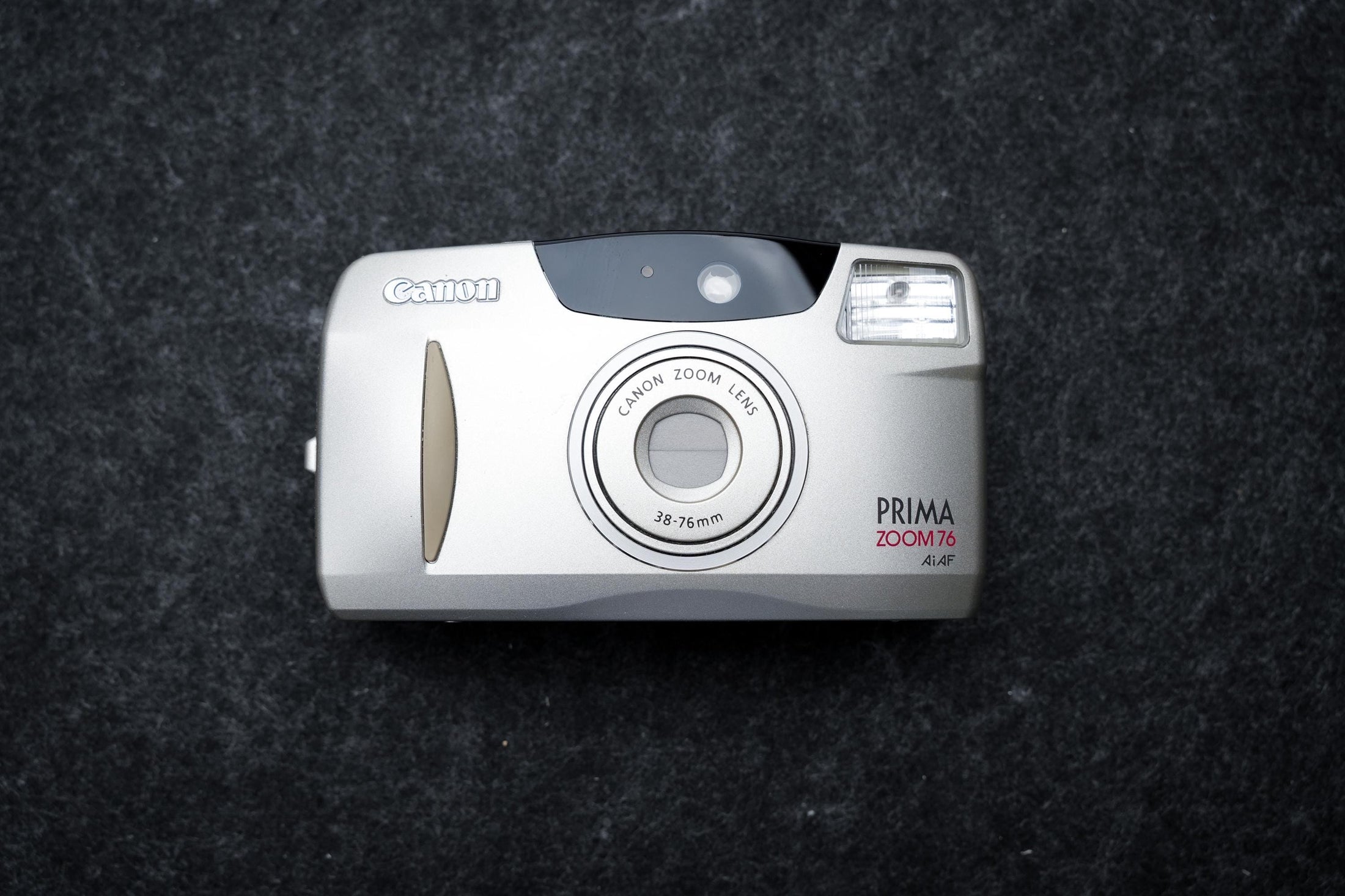 Canon Prima Zoom 76 + gratis 35mm film – 35mm point-and-shoot camera – 1999 – nieuw in doos, old stock