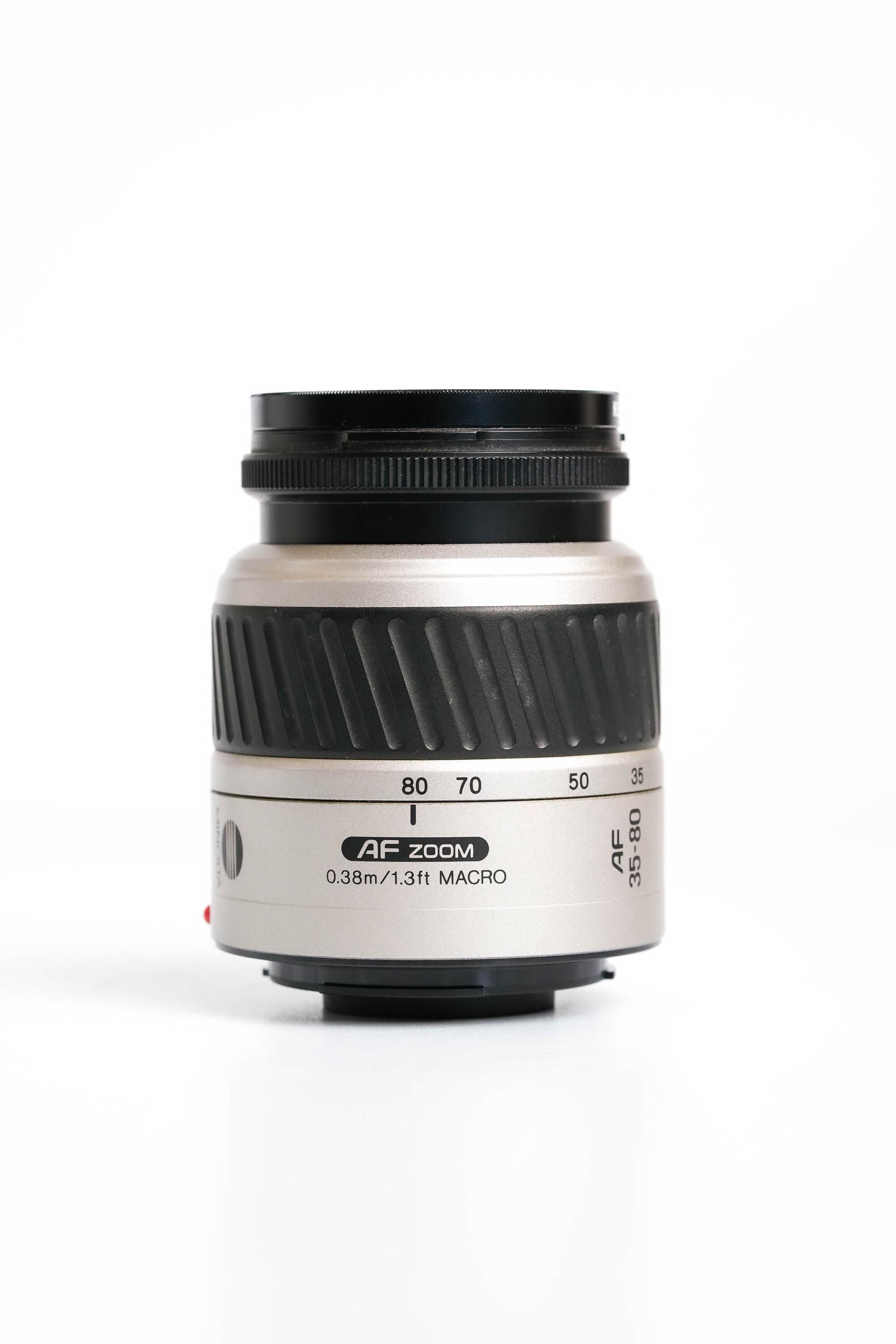 Minolta 35-80mm f/4-5.6 AF Zoomlens – Compacte en Veelzijdige Minolta AF-lens