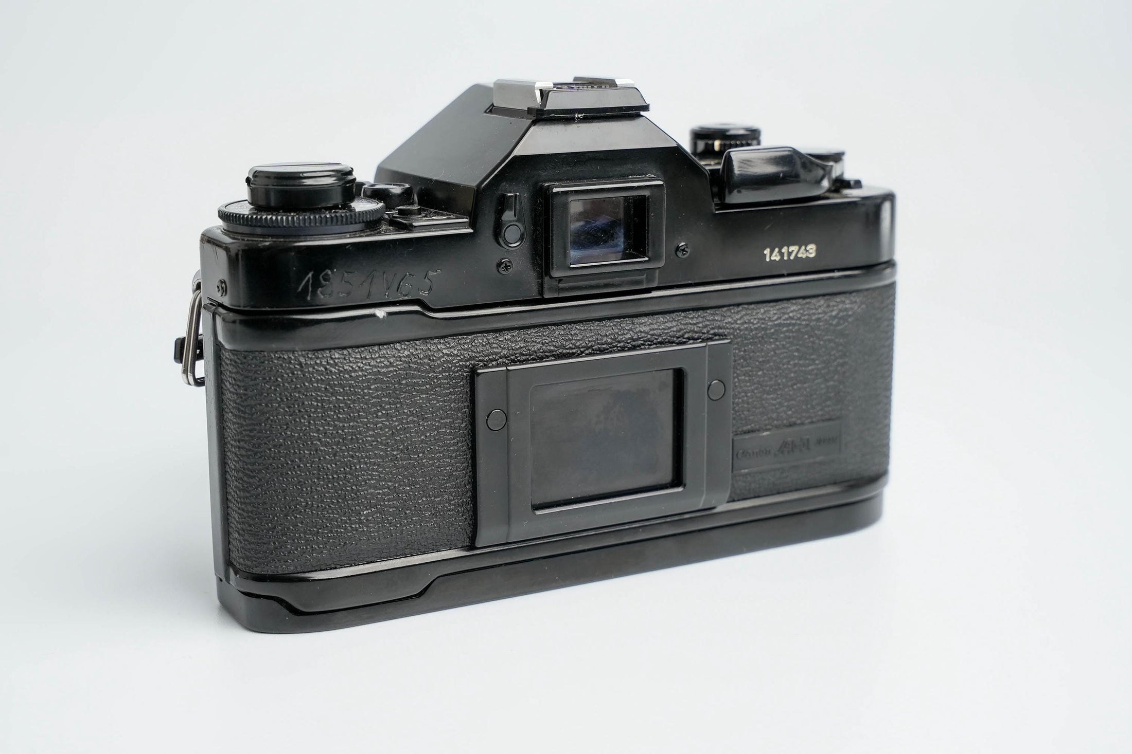 Canon A-1 Zwart – Vintage 35mm SLR met Canon FD 50mm f/1.8 Lens – Getest en Werkend