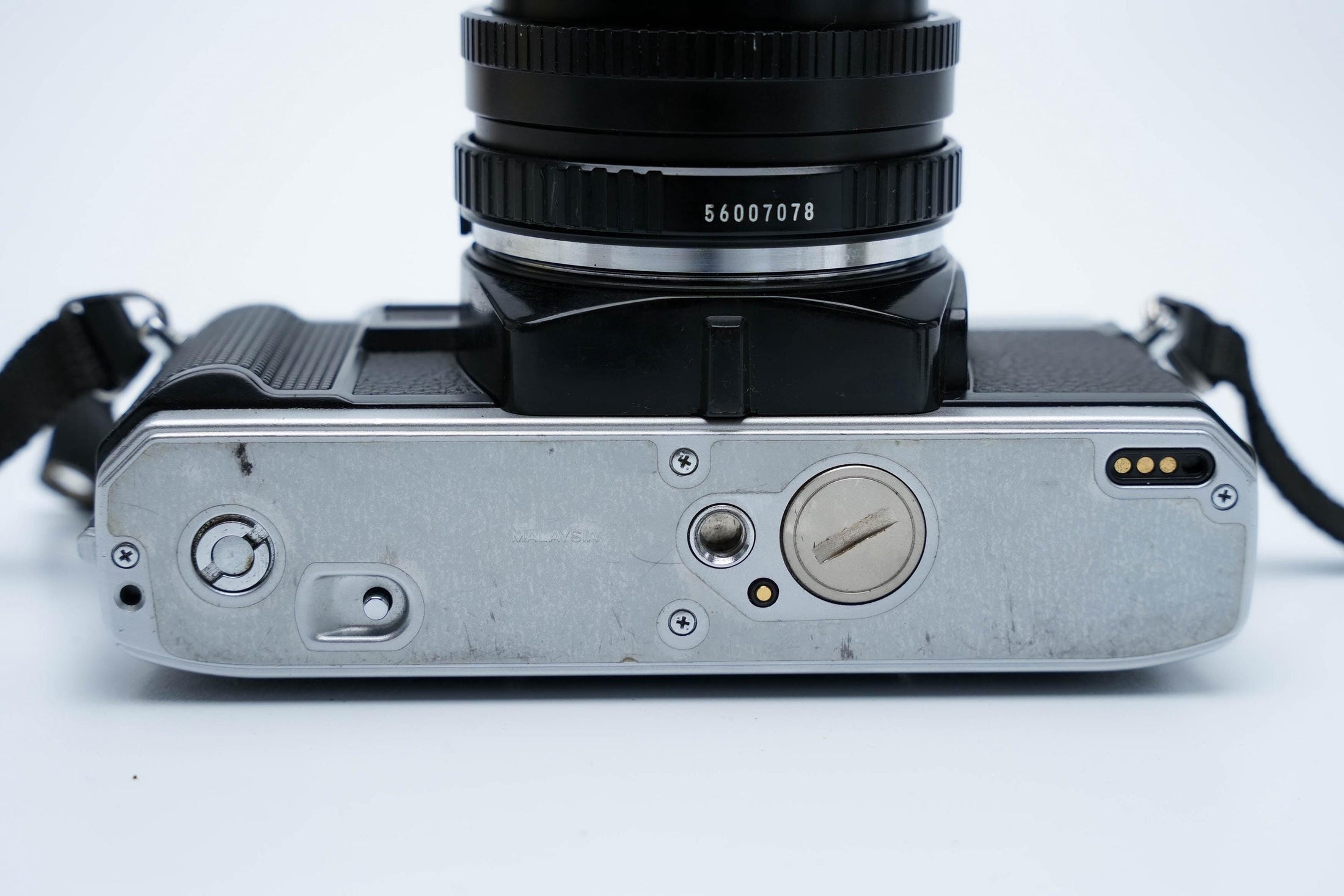 Minolta X-300 – MD Zoom 28-70mm f/3.5-4.8 + Gratis Kodak Gold
