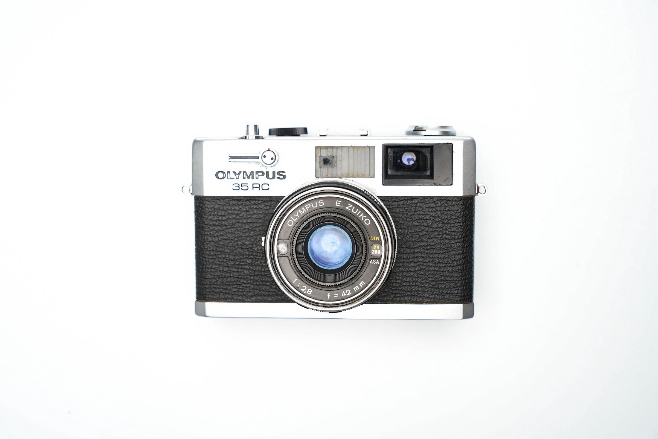 Olympus 35 RC – Compacte 35mm Camera met E. Zuiko 42mm f/2.8 Lens | Volledig Werkend