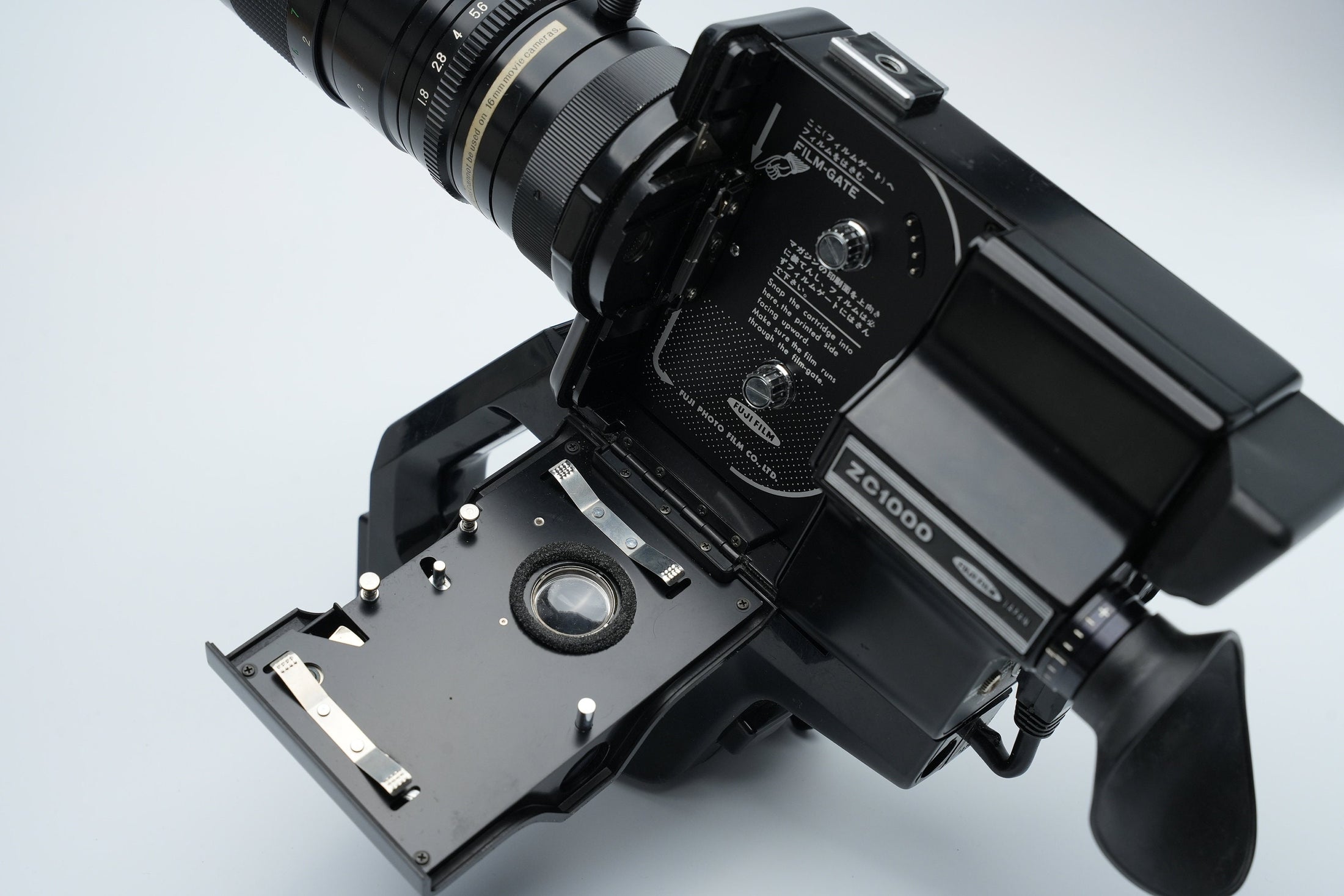 Fujica New ZC1000 Single-8 Filmcamera met EBC Fujinon MA-Z Macro Zoom Lens – Volledige Functionaliteit (Nederlandse handleiding)