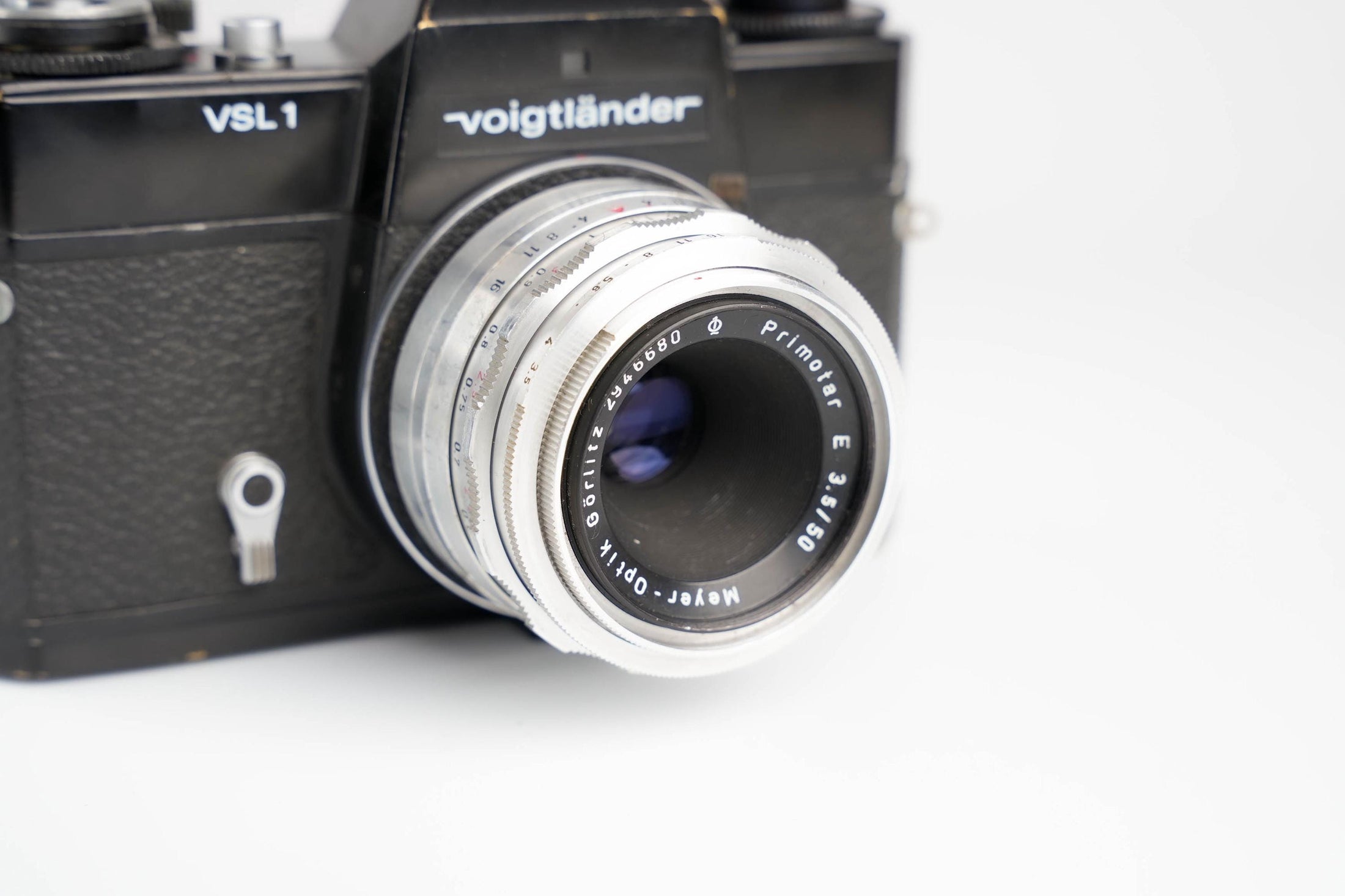 Voigtländer VSL 1: Klassieke Spiegelreflexcamera met Meyer Optik Primotar Lens