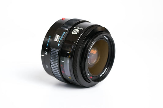 Minolta 35-70mm f/4 AF Zoomlens – Compacte en Veelzijdige Klassieker