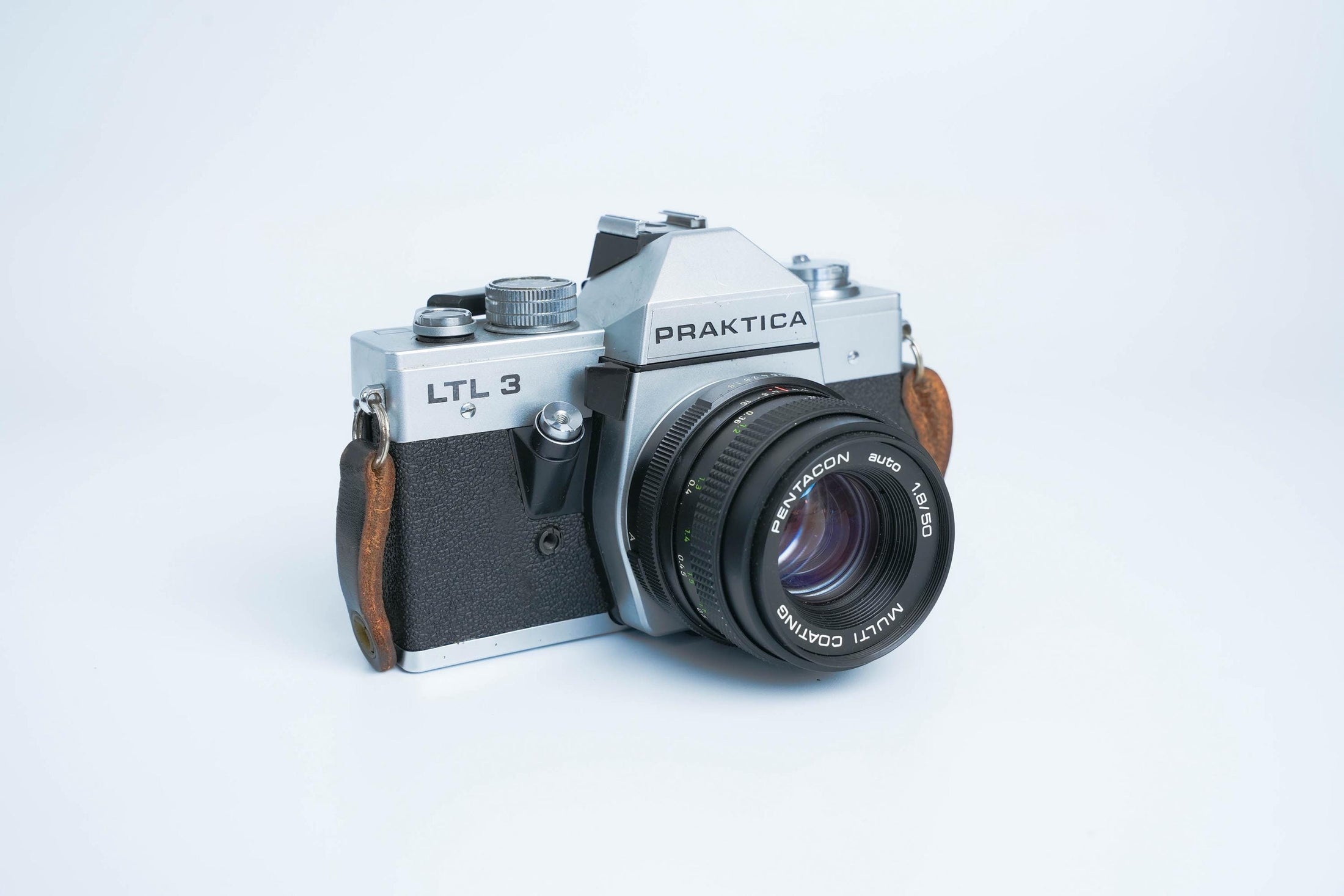 Praktica LTL 3 + Pentacon 50mm f/1.8 – Vintage 35mm Spiegelreflexcamera | Volledig Werkend