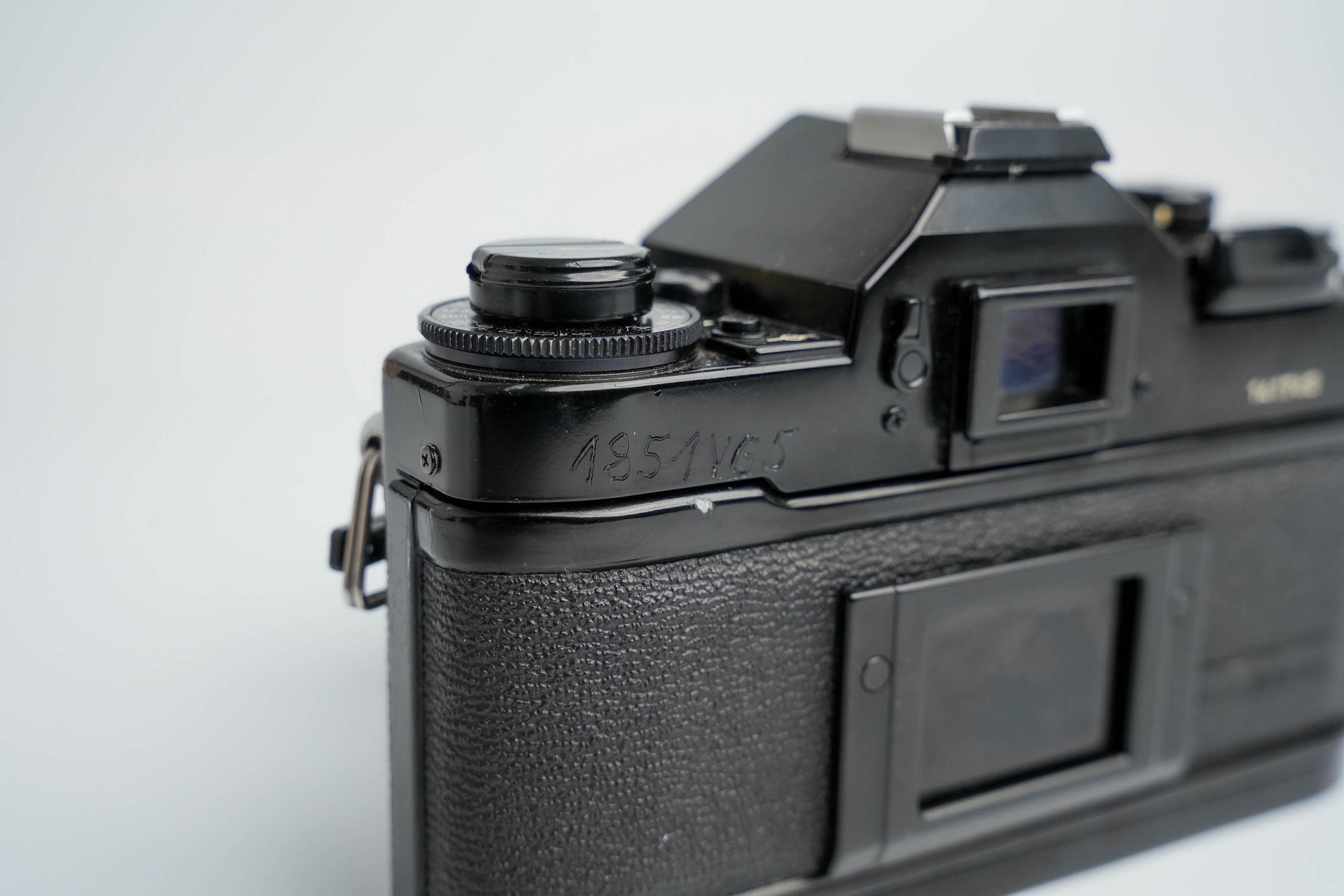 Canon A-1 Zwart – Vintage 35mm SLR met Canon FD 50mm f/1.8 Lens – Getest en Werkend