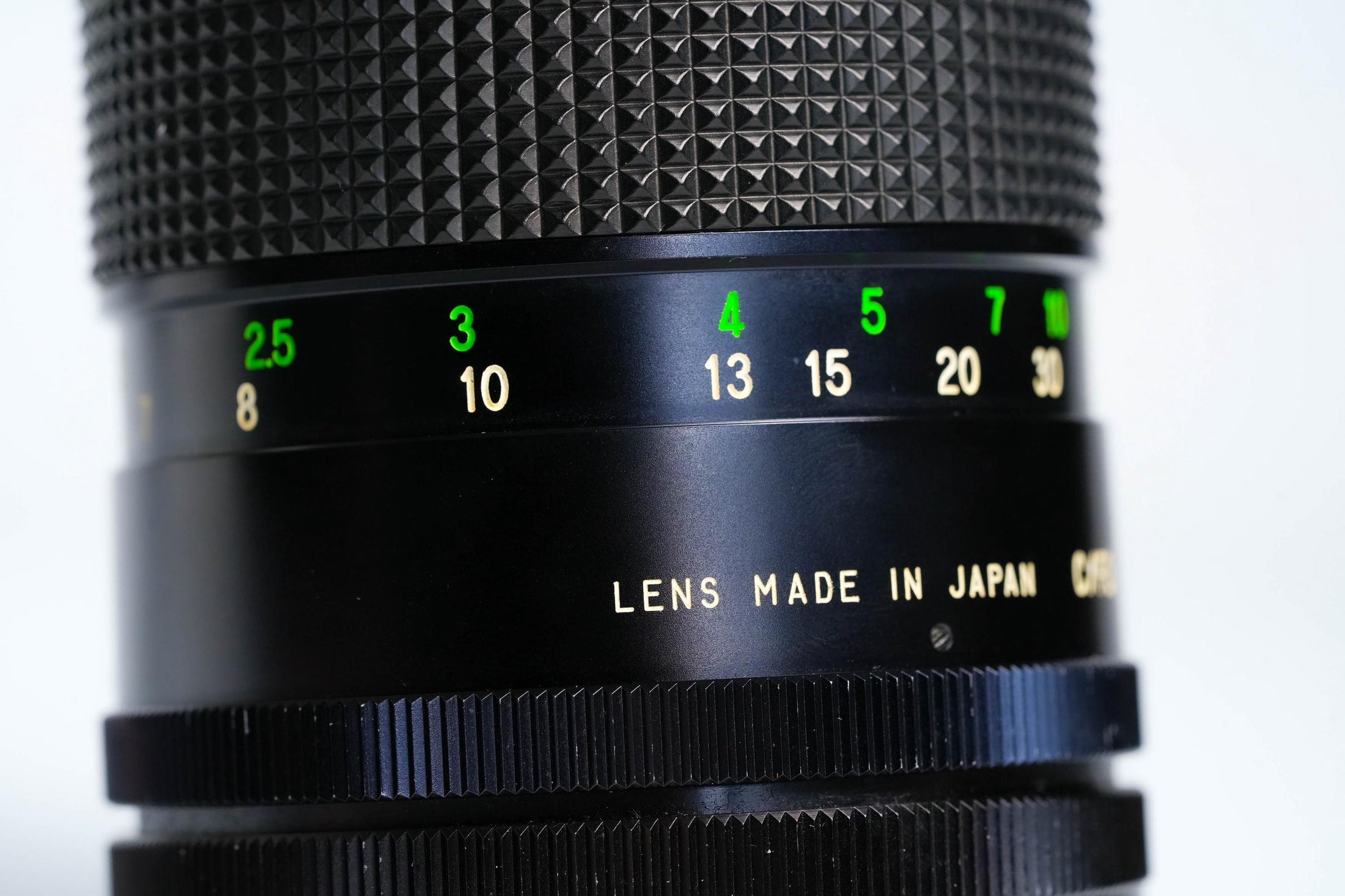 Vivitar 135mm f2.8 (Canon FD) – Klassieke Telelens met Prachtige Bokeh