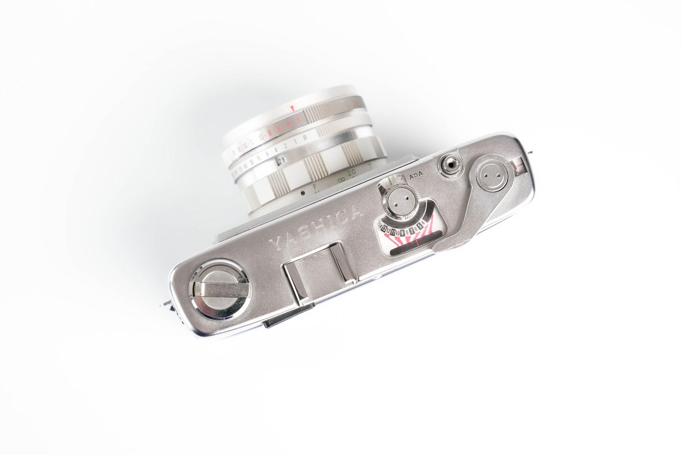 Yashica Minister III: Klassieke Meetzoekercamera in Uitstekende Staat