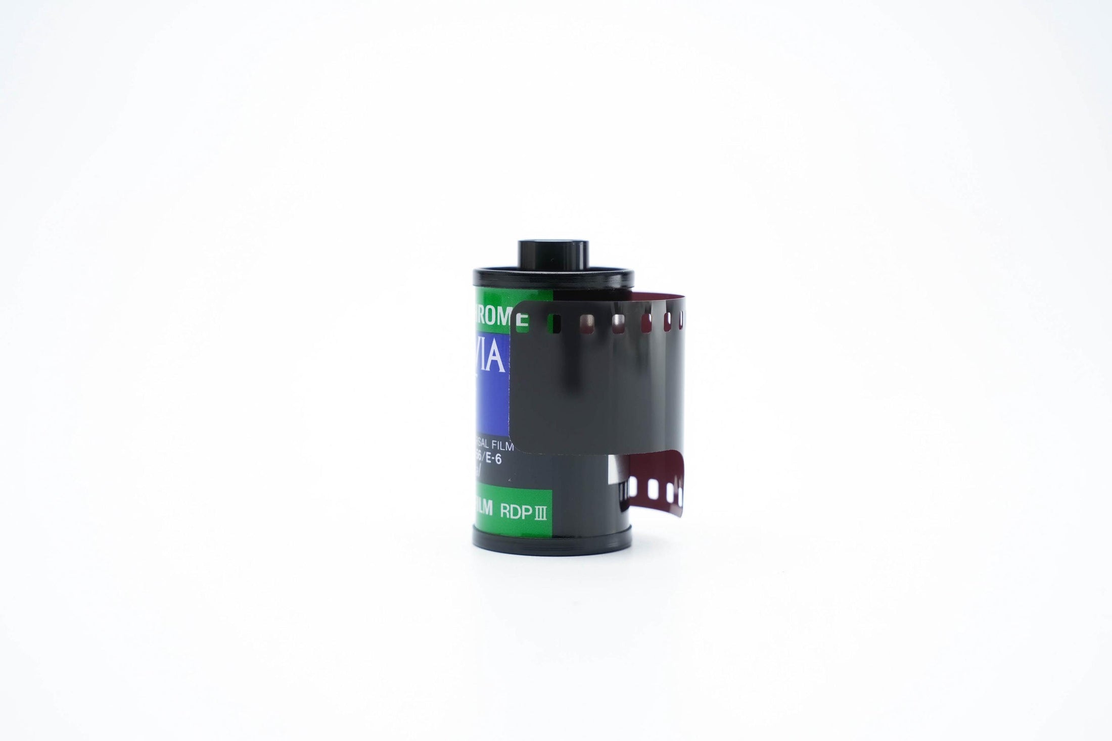 Fujifilm Fujichrome Provia 100F – Verlopen Diafilm | 35mm | 36 Exposures
