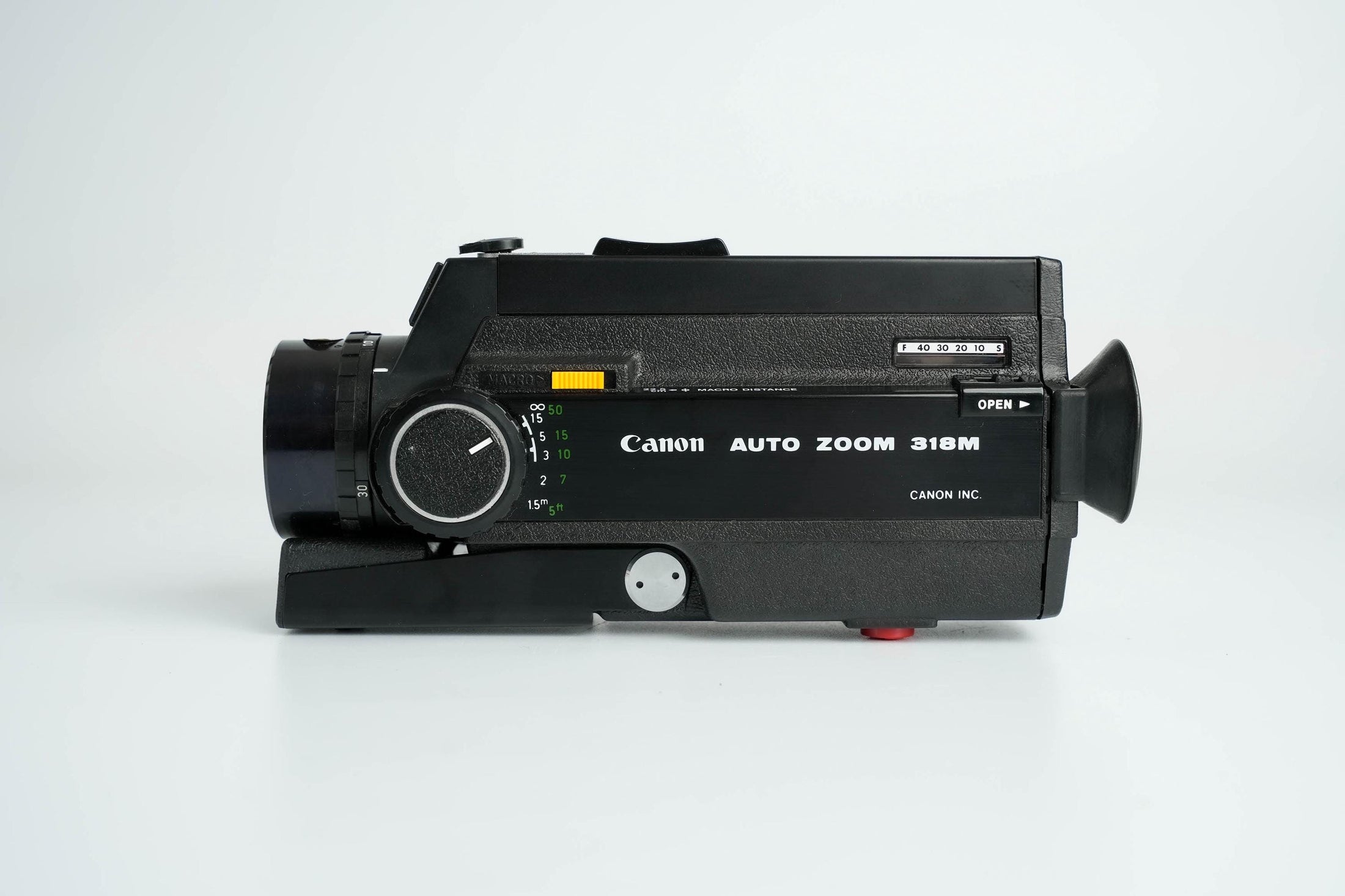 Canon Auto Zoom 318M – Iconische Super 8-camera met 10-30mm f/1.8 lens (Volledig Werkend)