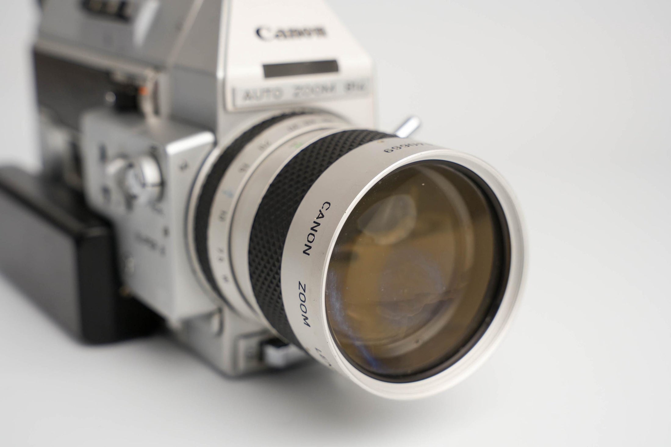 Canon Auto Zoom 814 Super 8 Camera – f/1.4 Lens (7.5-60mm), Volledig Werkend