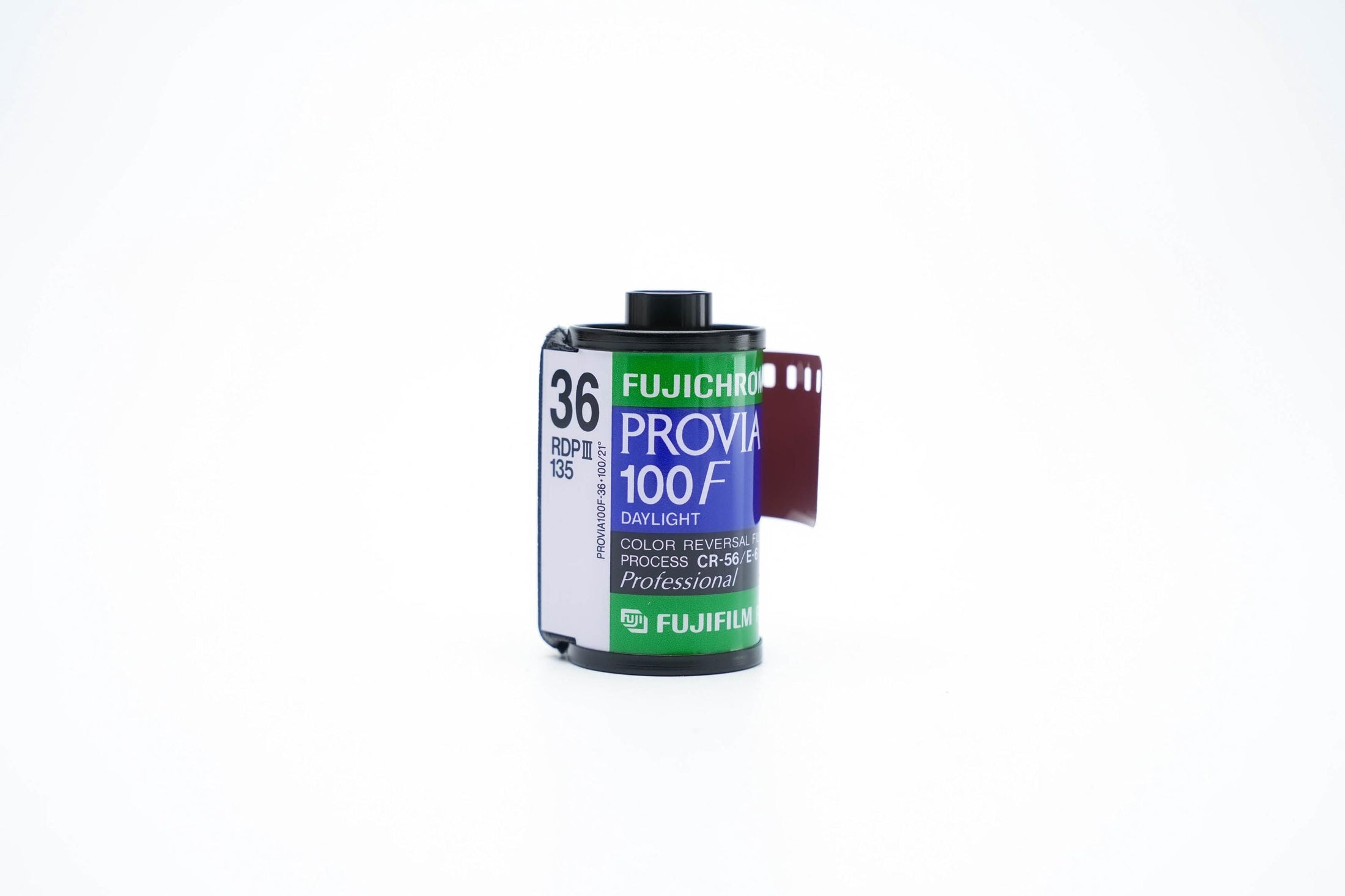 Fujifilm Fujichrome Provia 100F – Verlopen Diafilm | 35mm | 36 Exposures