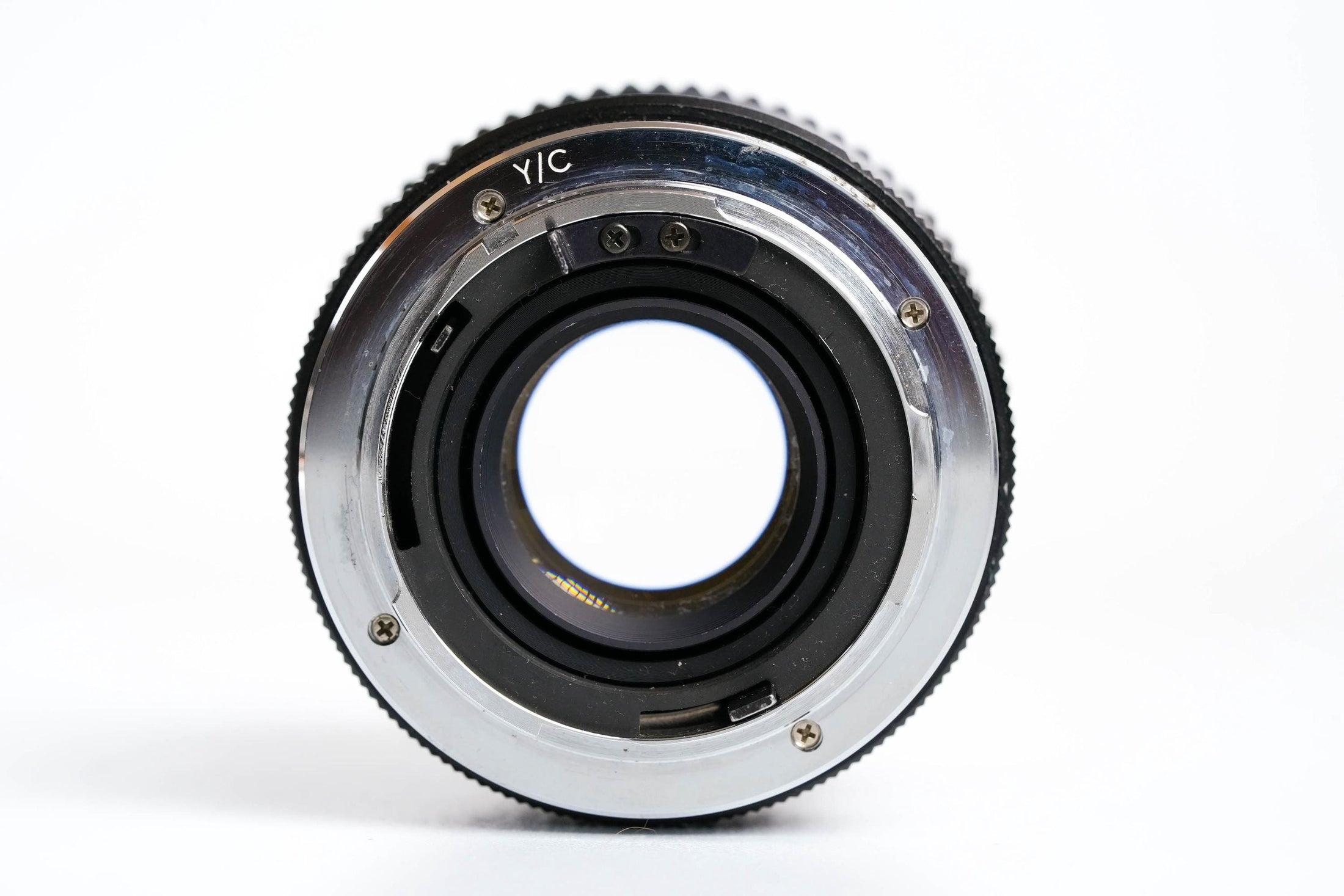 Sun 135mm f2.8 MC – Vintage Telelens voor Contax/Yashica