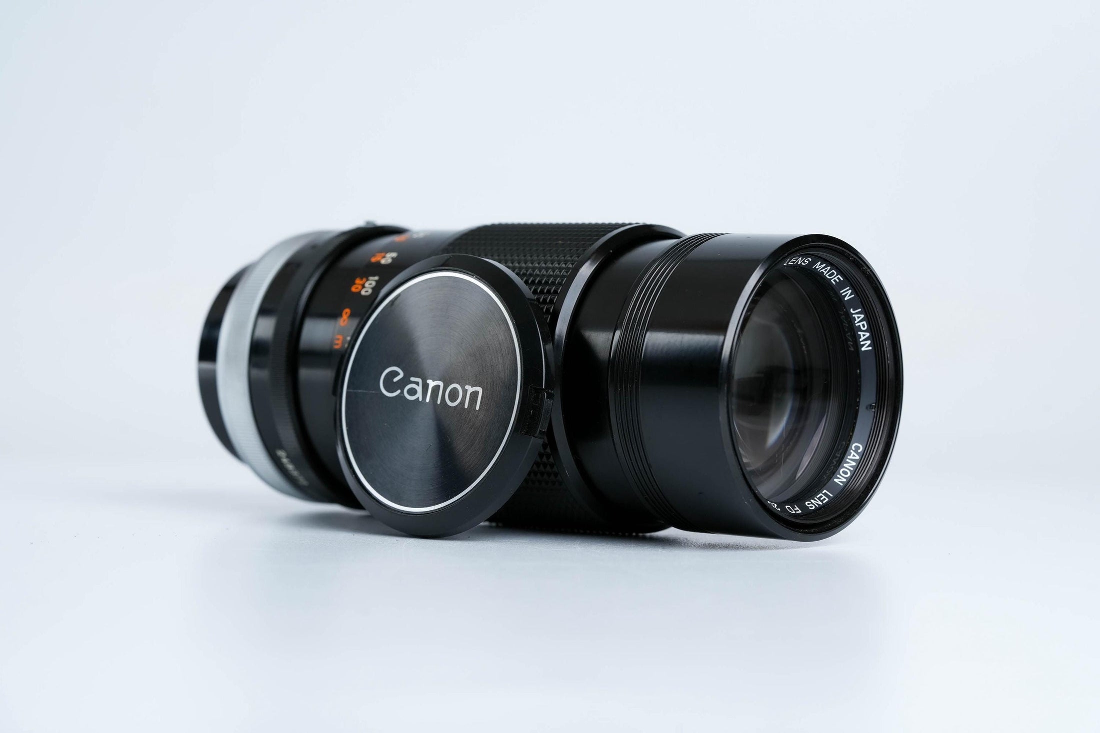 Canon FD 200mm f/4 S.S.C. Telelens – Legendarische Scherpte met Super Spectra Coating