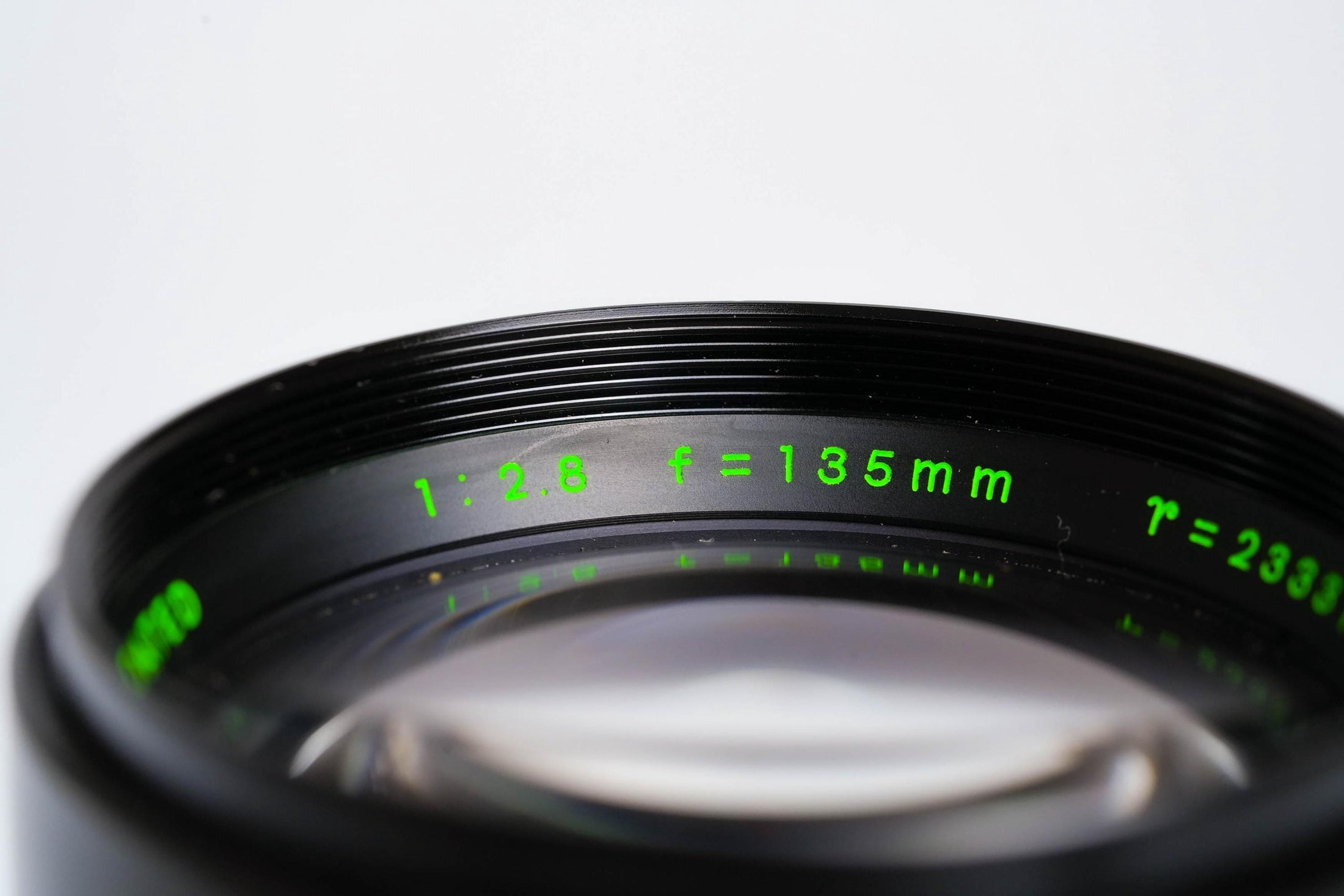 Quantaray 135mm f/2.8 Telelens – Minolta MD-mount – Vintage Portretlens
