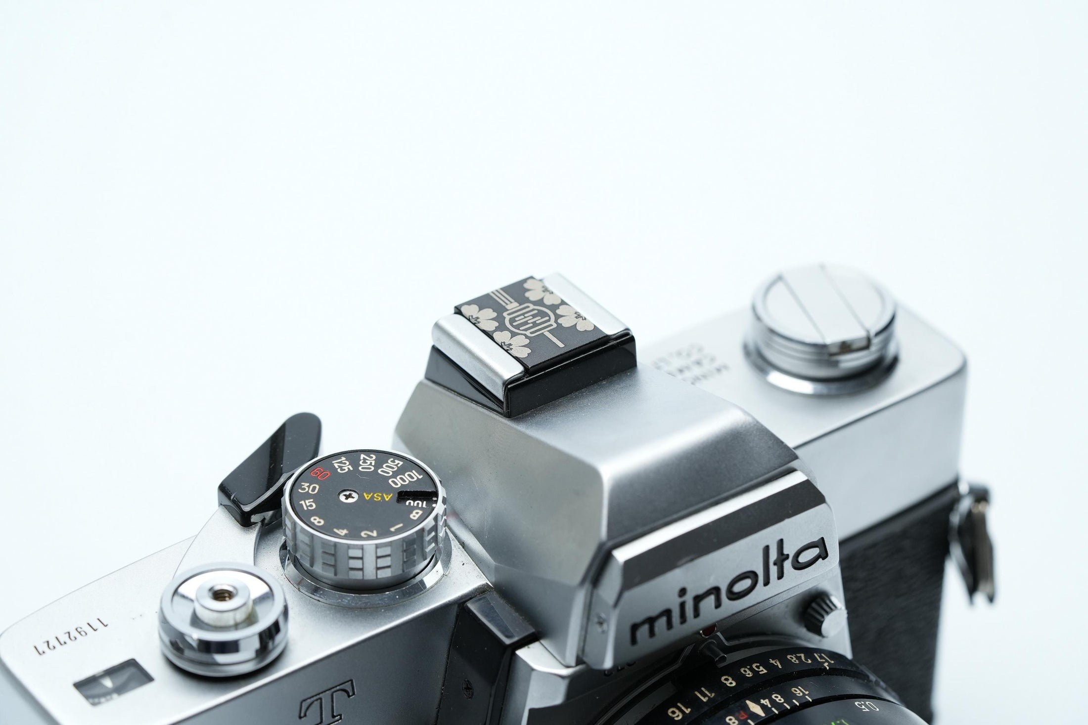 Hotshoe cover Chinese lantaarn – zwart aluminium – voor Fujifilm X100VI & analoge camera’s