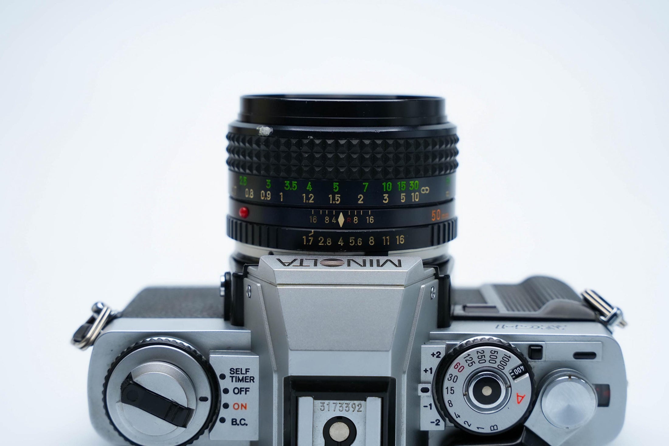 Minolta XG-1 + MC Rokkor-PF 50mm f/1.7 + gratis Kodak Gold 35mm film