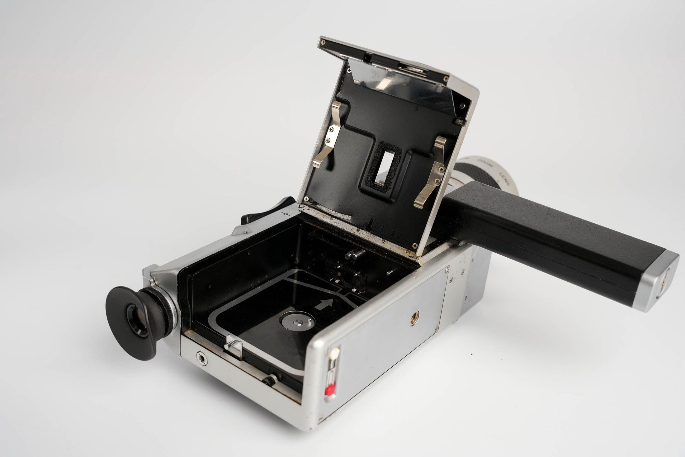 Canon Auto Zoom 814 Super 8 Camera – f/1.4 Lens (7.5-60mm), Volledig Werkend