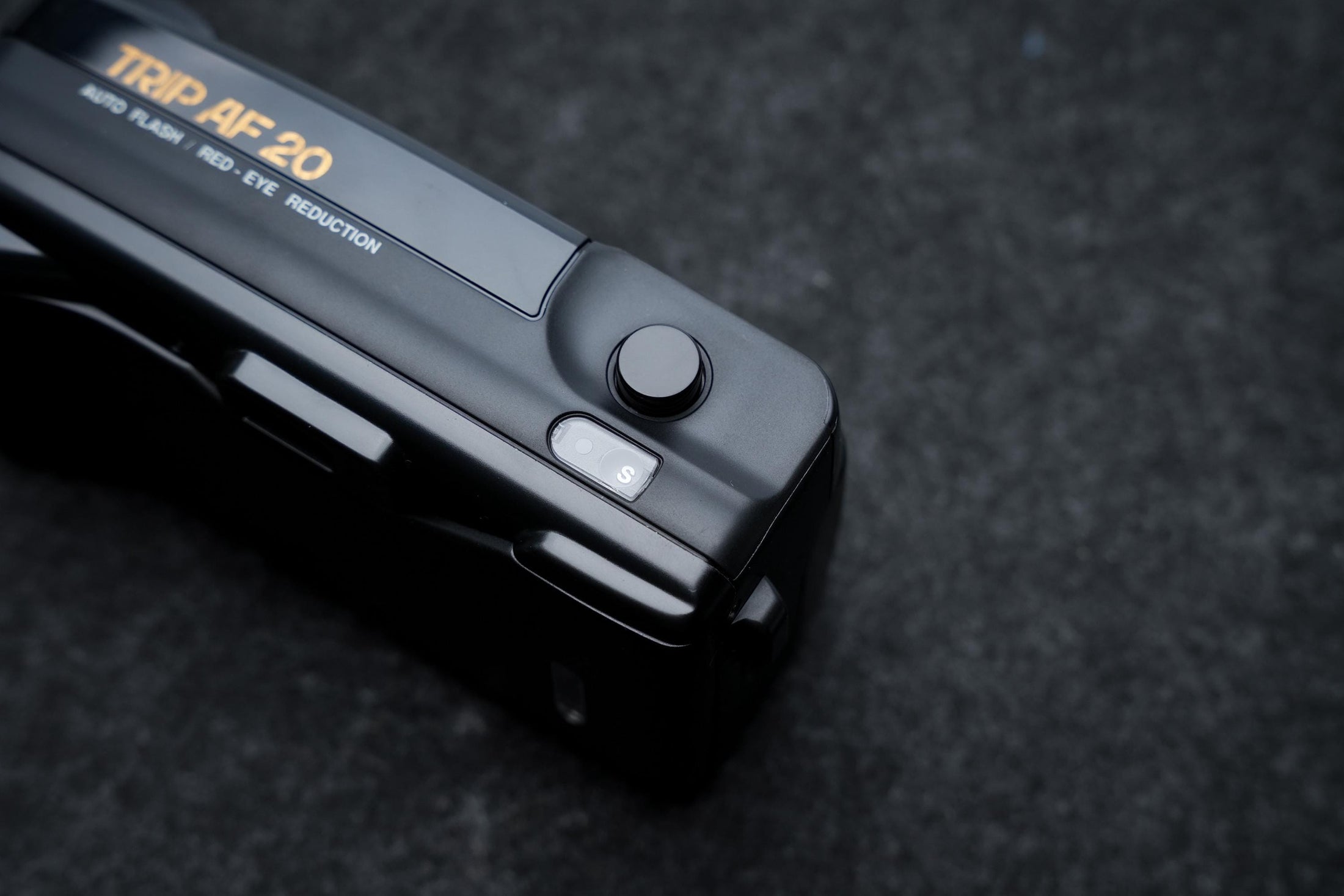 Olympus Trip AF 20 + gratis 35mm film – 35mm compact camera – 1995 – nieuw in doos, old stock, getest