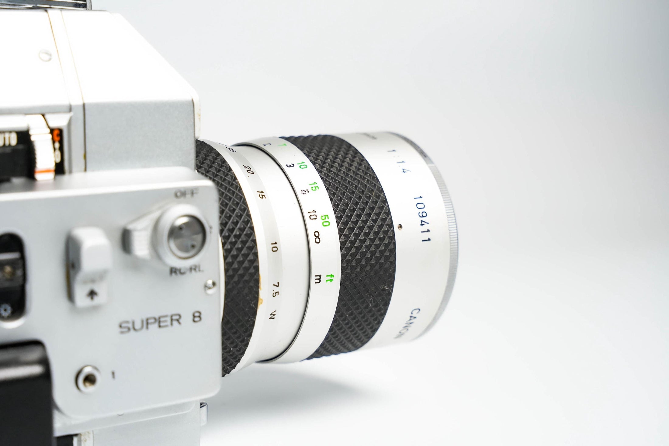 Canon 814 Auto Zoom – Super 8 Filmcamera | Volledig Werkend | Originele UV-filter