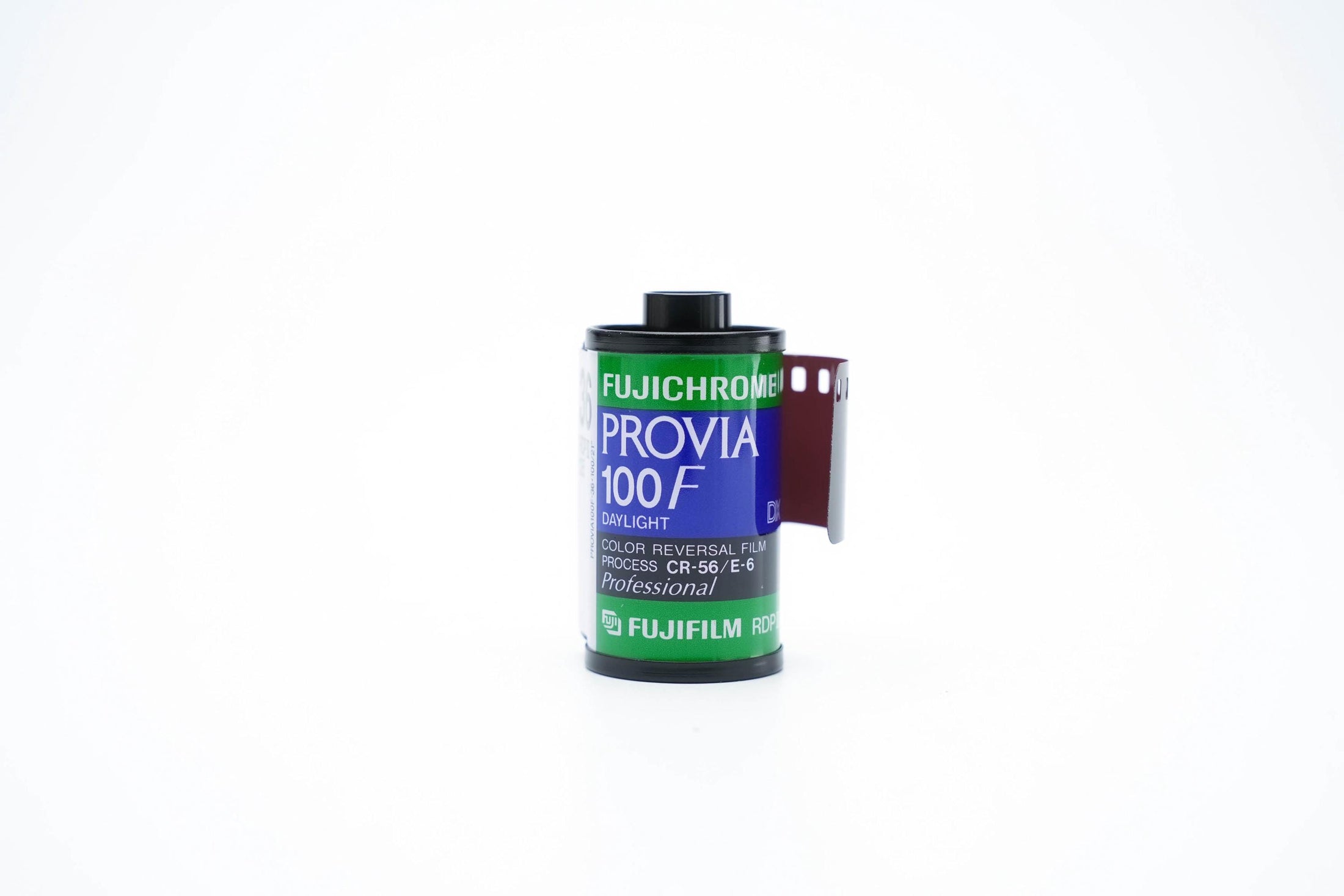 Fujifilm Fujichrome Provia 100F – Verlopen Diafilm | 35mm | 36 Exposures