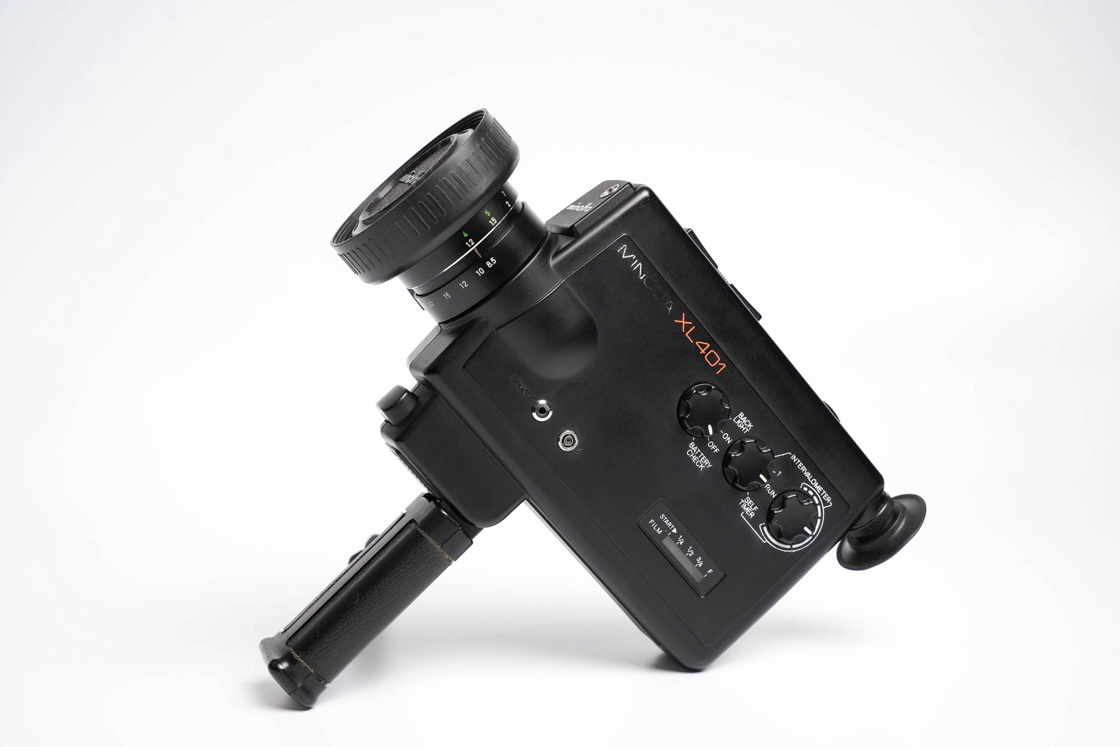 Minolta XL401 – Super 8 Camera | Volledig Werkend
