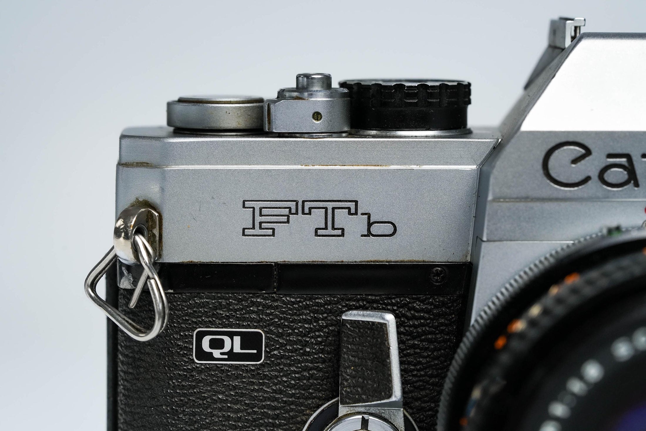 Canon FTb + 50mm f/1.8 SC + Gratis Kodak Gold – Vintage 35mm SLR | Volledig werkend