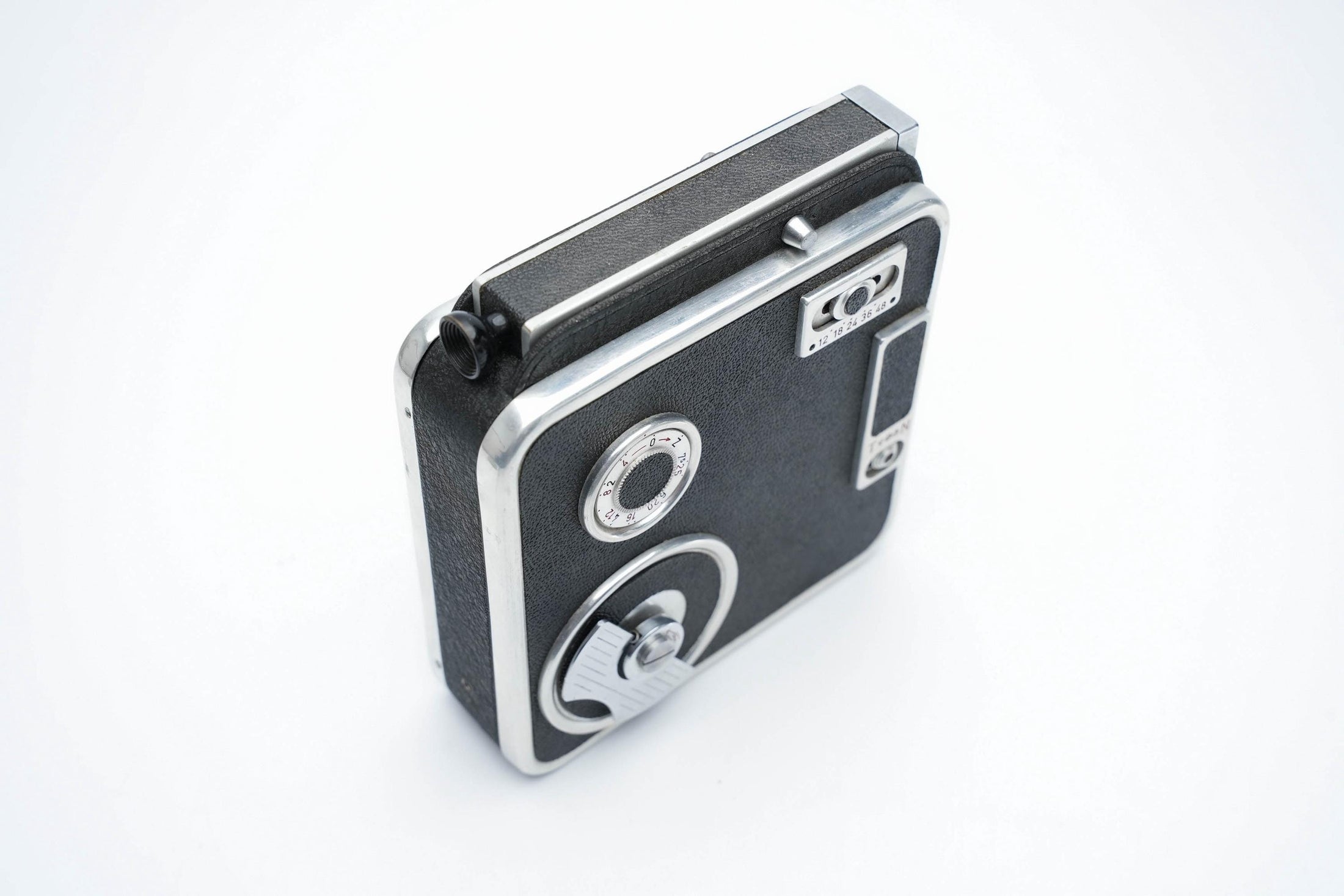 Admica Meopta 8mm Filmcamera – Vintage Kwaliteit en Volledig Werkend