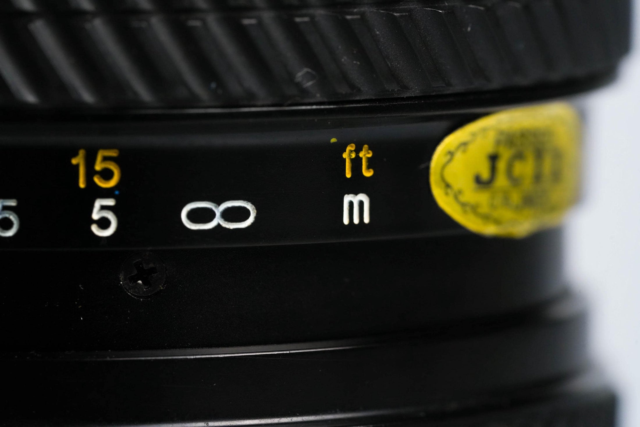 Tokina 28-70mm f3.5-4.5 (Minolta MD) – Veelzijdige Vintage Zoomlens