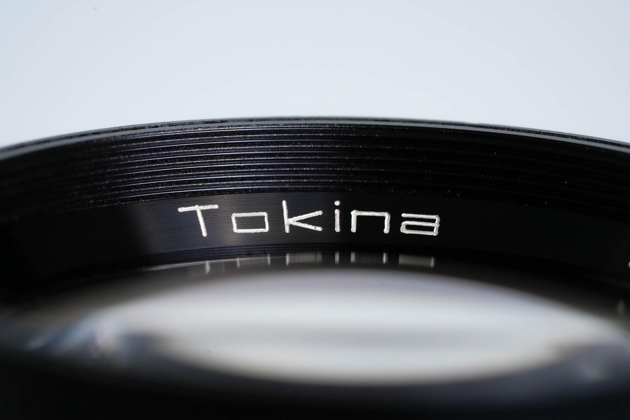 Tokina 135mm f/2.8 – Vintage Telelens voor Canon FD