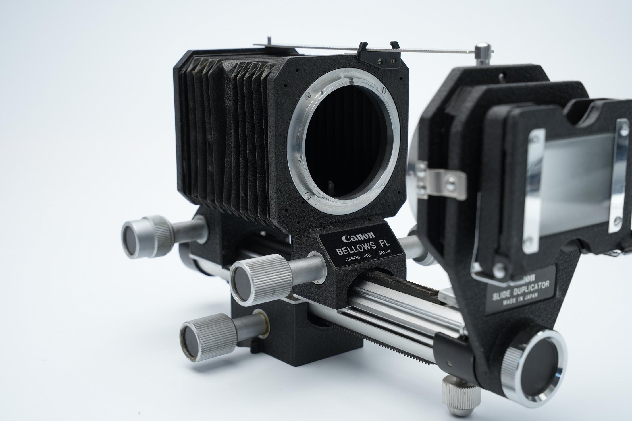 Canon Bellows FL met Slide Duplicator – Specialistisch Accessoire voor Macro- en Reproductiefotografie