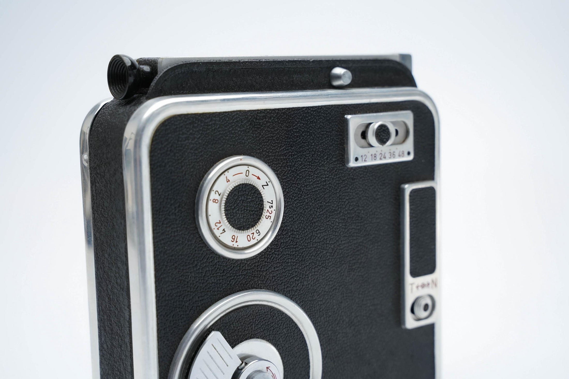Admica Meopta 8mm Filmcamera – Vintage Kwaliteit en Volledig Werkend