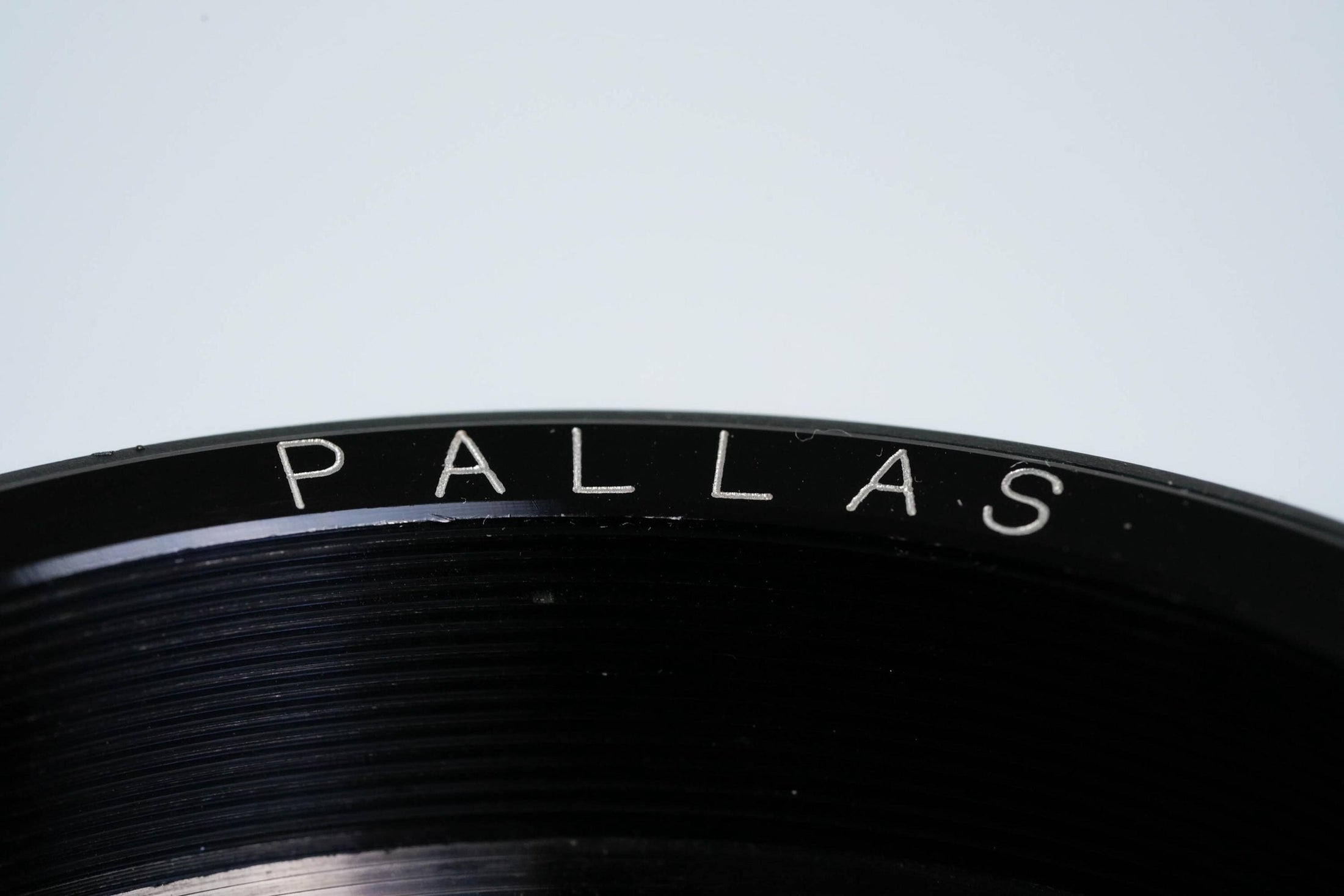 Pallas 135mm f/2.8 – Vintage Telelens voor M42 Mount