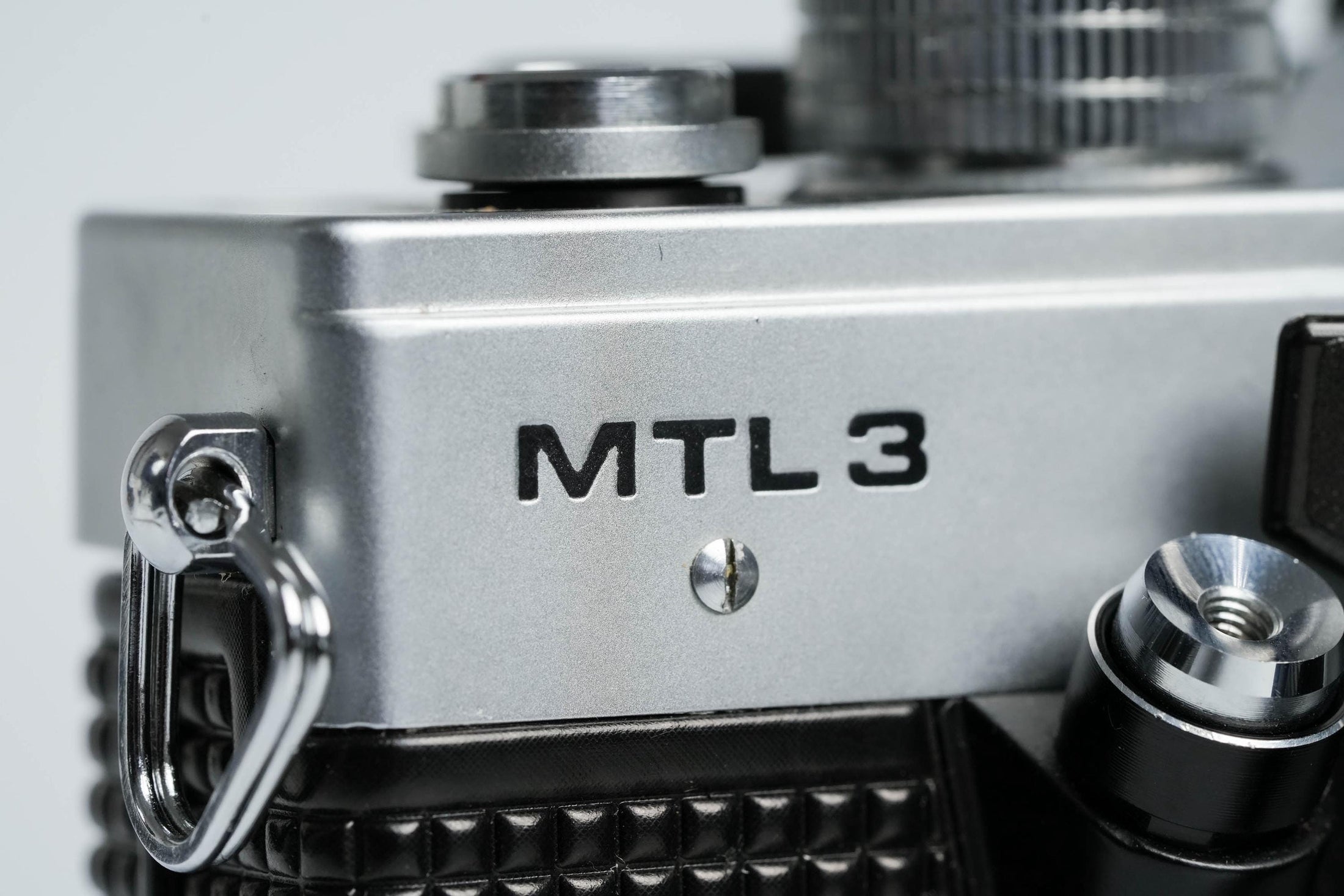 Praktica MTL 3 + Pentacon 50mm f/1.8 – Klassieke Oost-Duitse SLR met scherpe prime-lens
