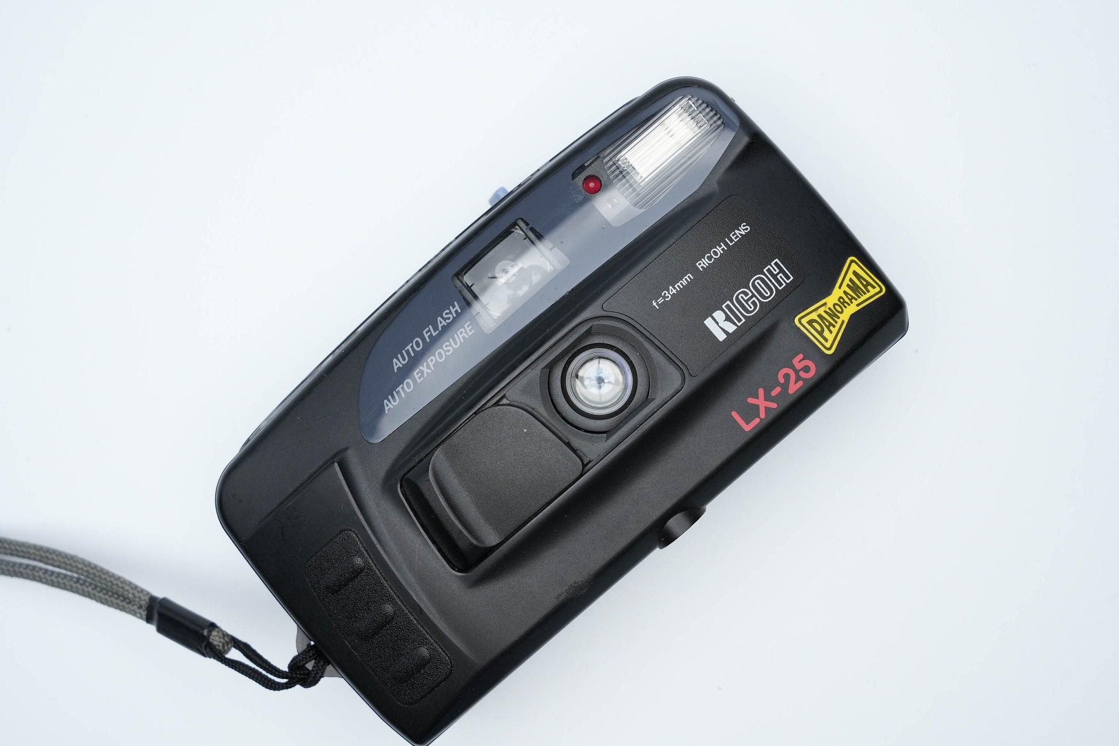 Ricoh LX-25 | vintage Point en Shoot camera