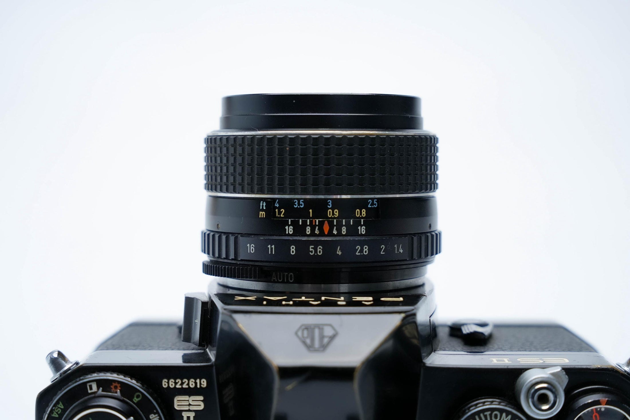 Pentax ES II + Takumar 50mm f/1.4 + Gratis Kodak Gold 35mm Film