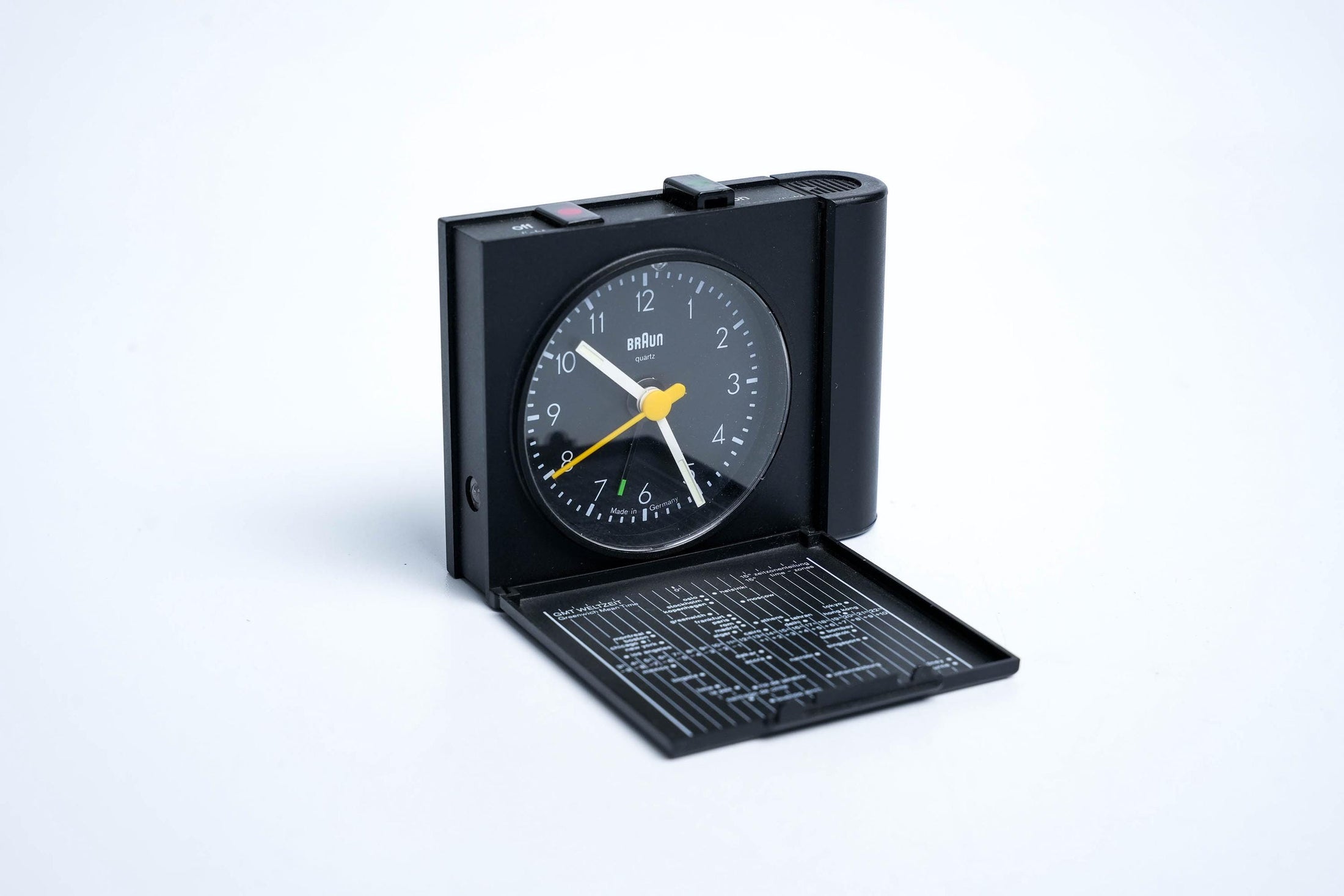 Braun 4784 / AB 313 SL – Vintage reiswekker | Dieter Rams designicoon | Goed werkend