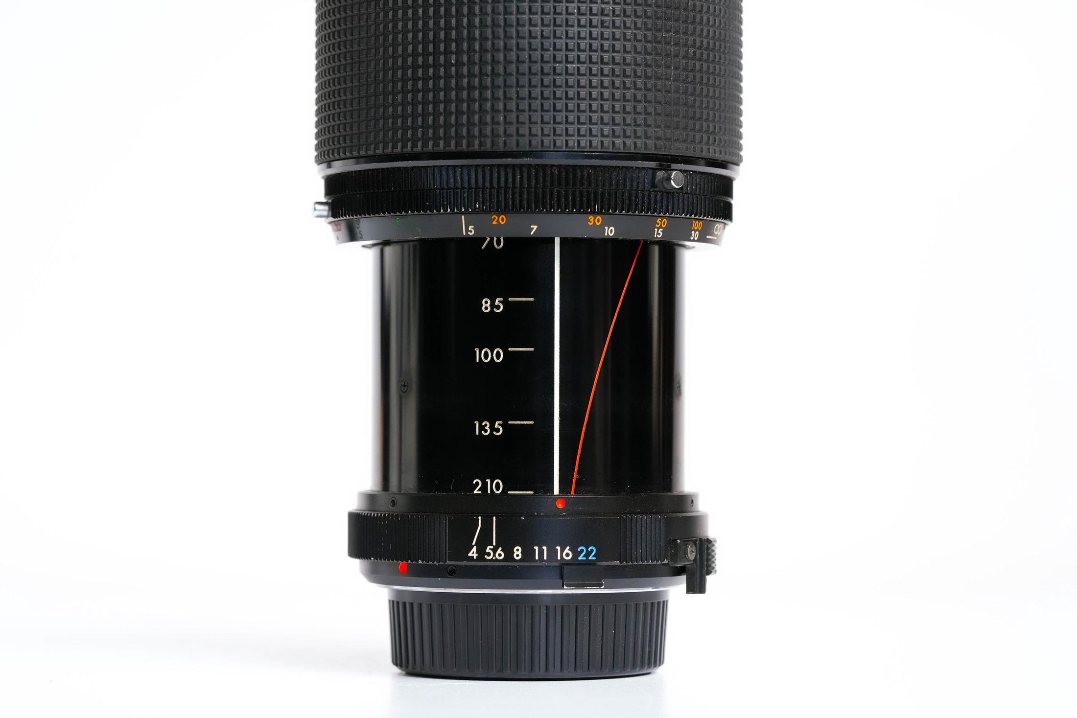 Kiron 70-210mm f/4 Telezoomlens – MD-mount – Vintage Japanse Optiek