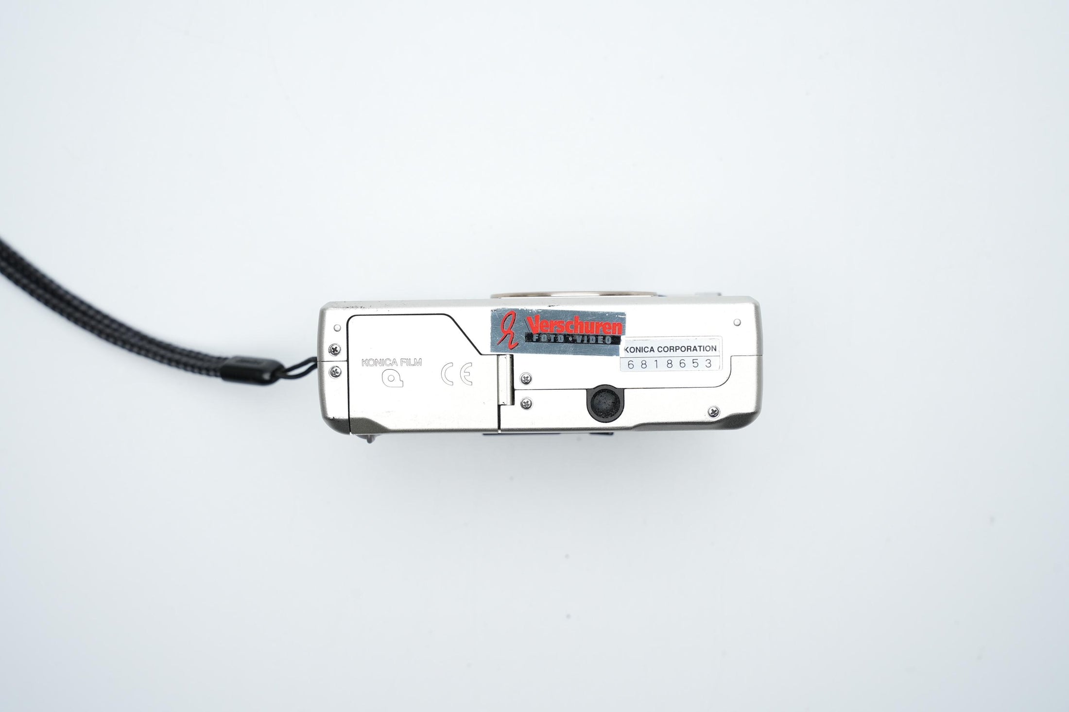 Konica Revio Z3 Compacte APS-Camera – Elegantie en Innovatie in Analoge Fotografie