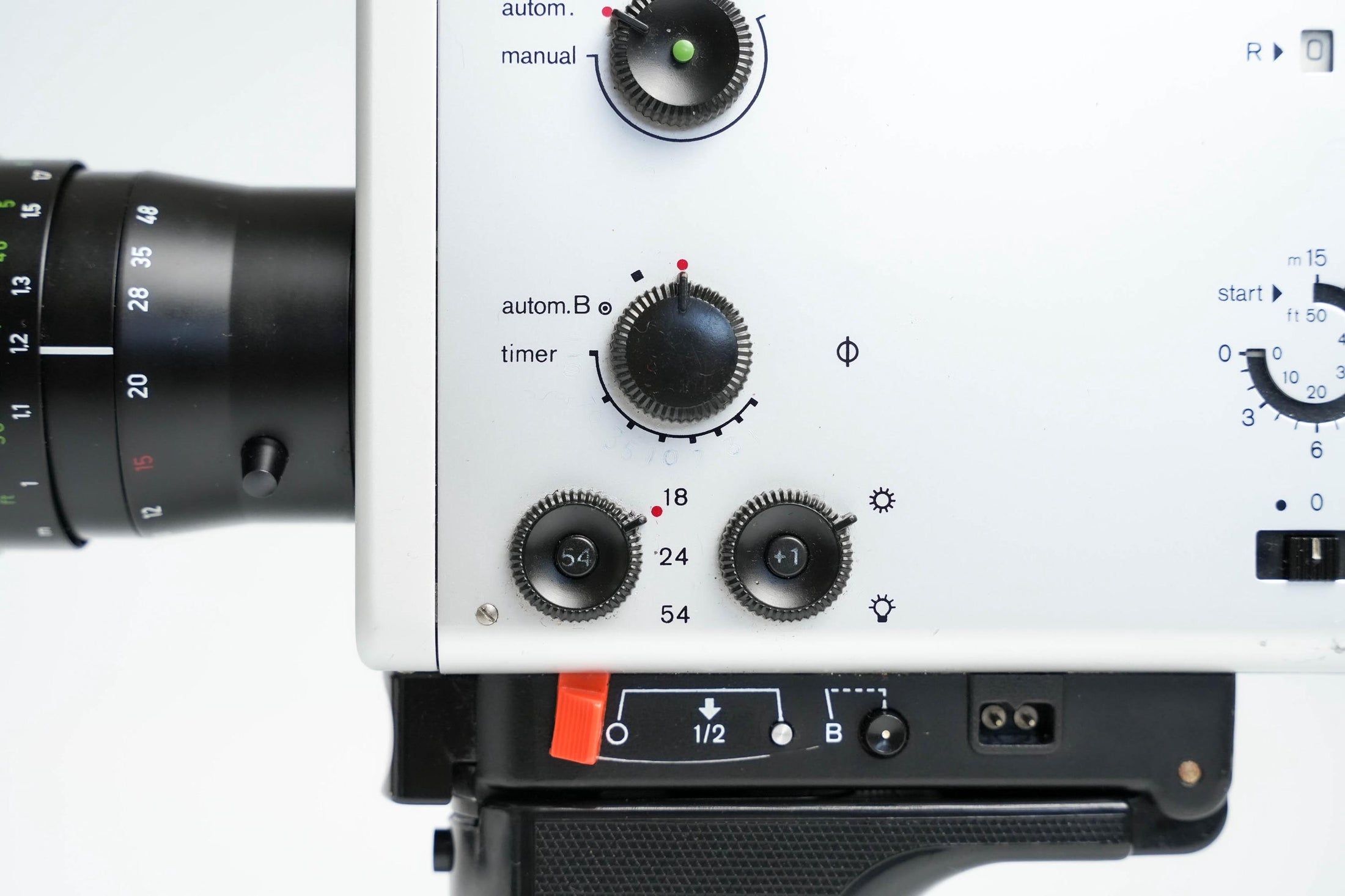 Nizo 481 Super 8 Filmcamera – Vintage Bauhaus Design, Volledig Werkend