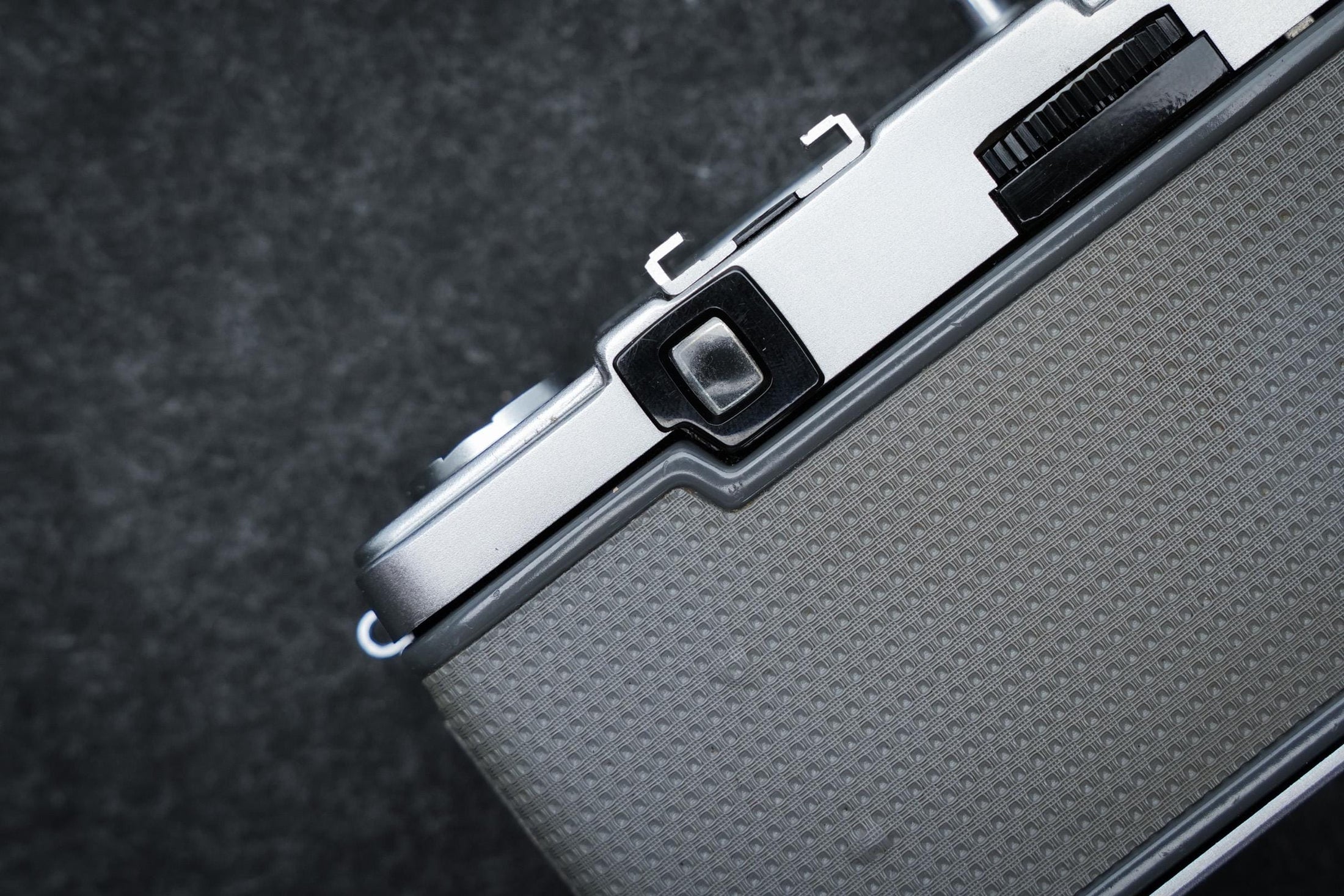 Olympus Pen EE-2 Half-Frame + gratis Kodak film | Iconische Vintage Point & Shoot uit 1968 | Voor Straatfotografie, Reizigers en Creatieven