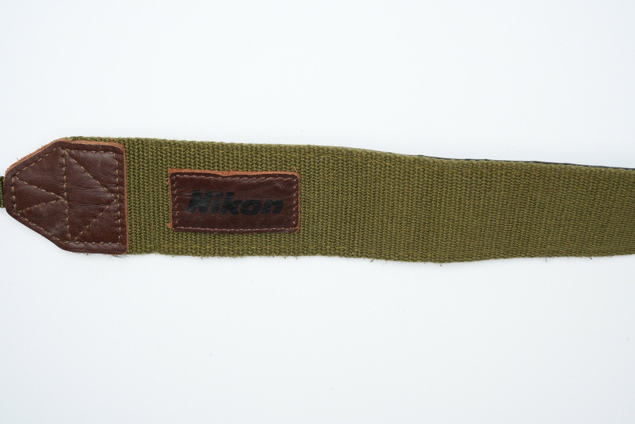 Nikon camera strap - Unseend